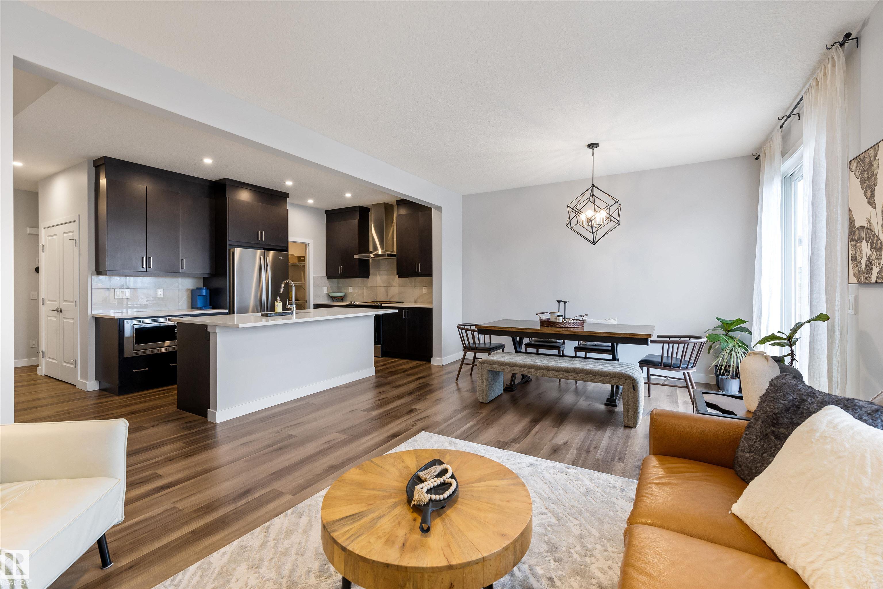 https://zimg.paragon.ice.com/ParagonImages/Property/PM/RAE/225400500/11/0/0/ad04e290d66626dfc86021fa595a0528/1/654ff953a9472c9a8997f8249a83de6d/225400500-8a2c3fa4-b37c-4b50-aa65-fea46dc7562b.JPG