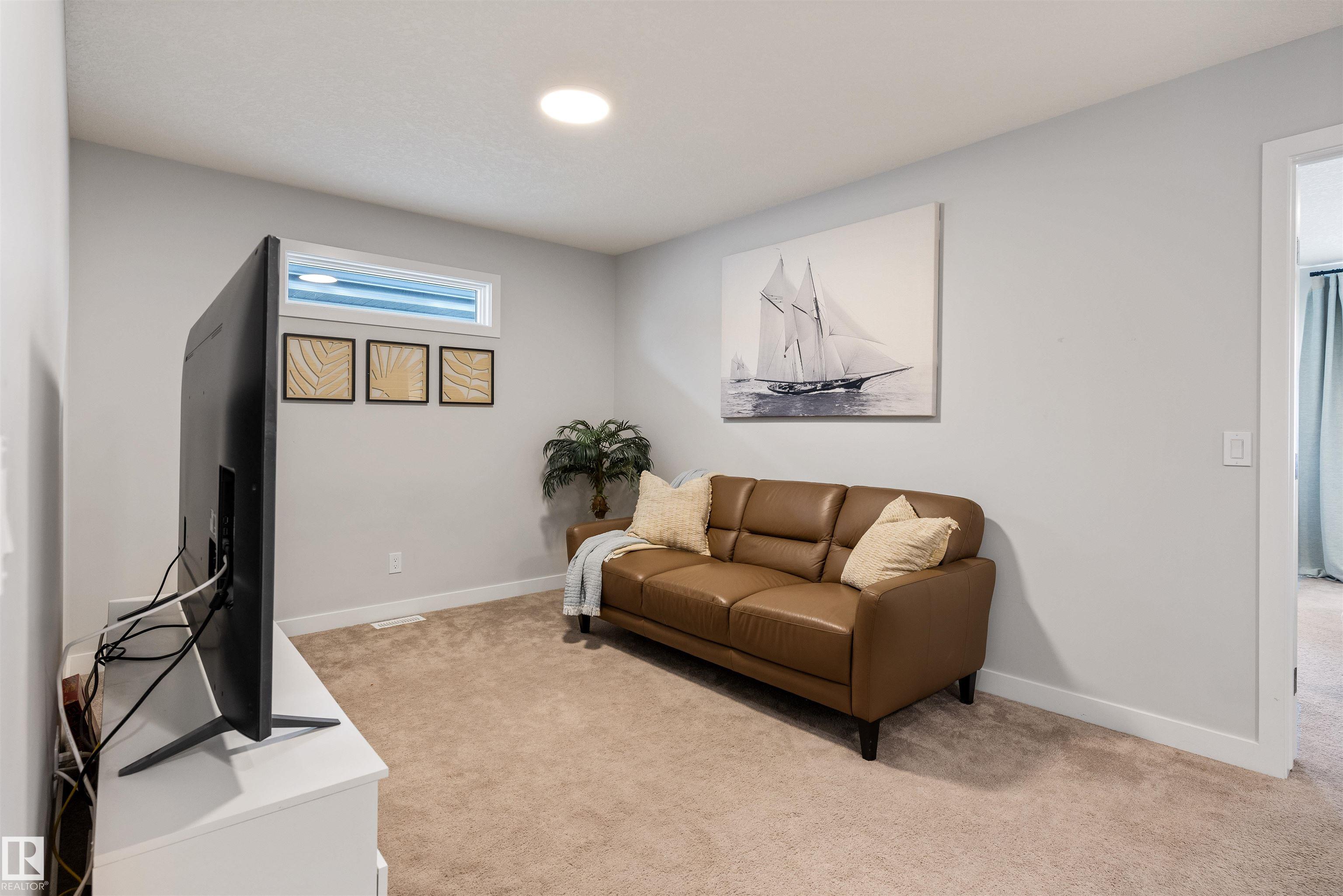 https://zimg.paragon.ice.com/ParagonImages/Property/PM/RAE/225400500/17/0/0/a0019f75faf0bdf4f806ef91fcc7fde9/1/654ff953a9472c9a8997f8249a83de6d/225400500-41002dfe-23bc-4f44-a3f0-65a2de985e5a.JPG