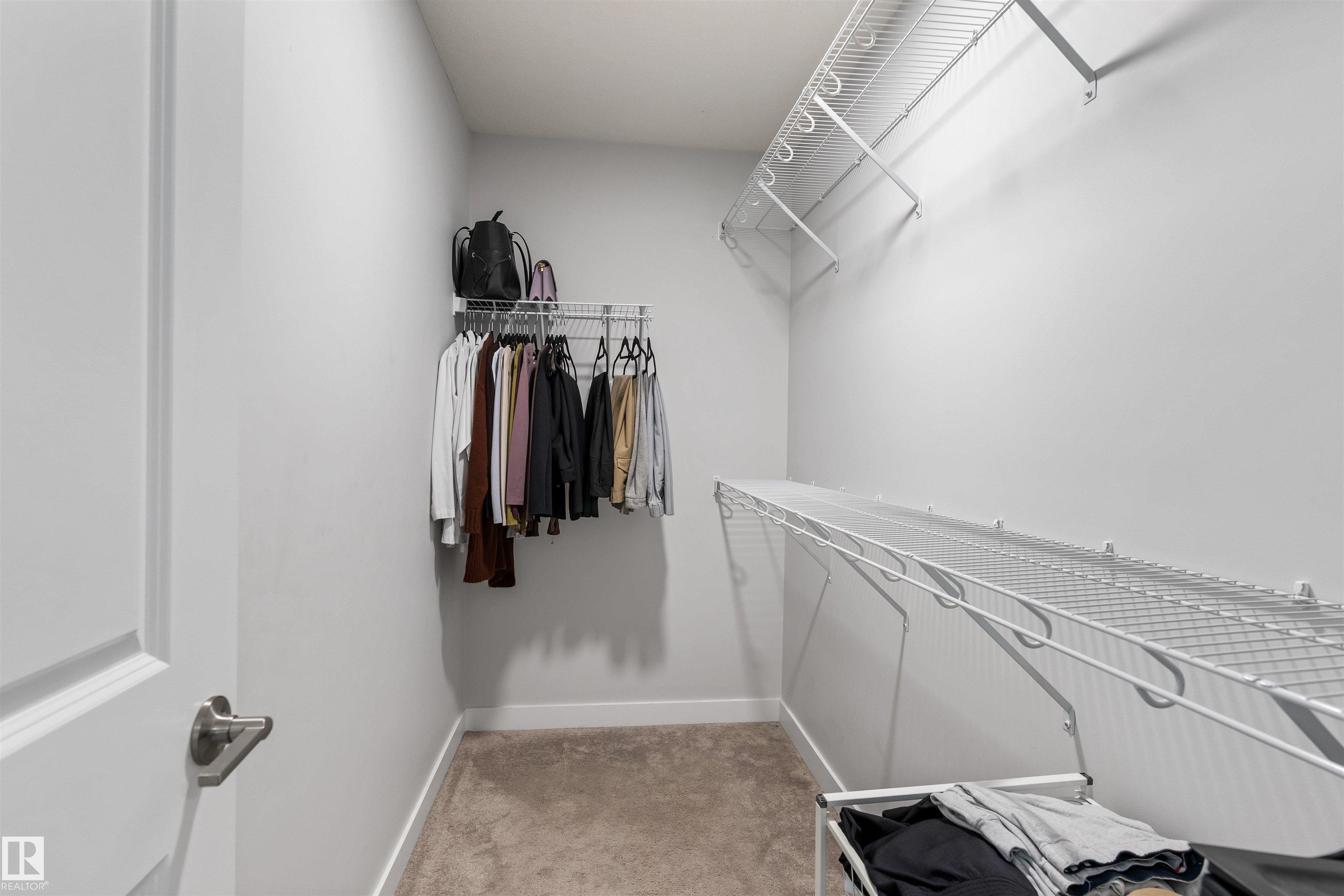 https://zimg.paragon.ice.com/ParagonImages/Property/PM/RAE/225400500/24/0/0/3270a90937b4a76dbe89c9cea4b390d8/1/654ff953a9472c9a8997f8249a83de6d/225400500-dd1c3090-ce5d-47ab-b963-8e7b6dfa9f5a.JPG