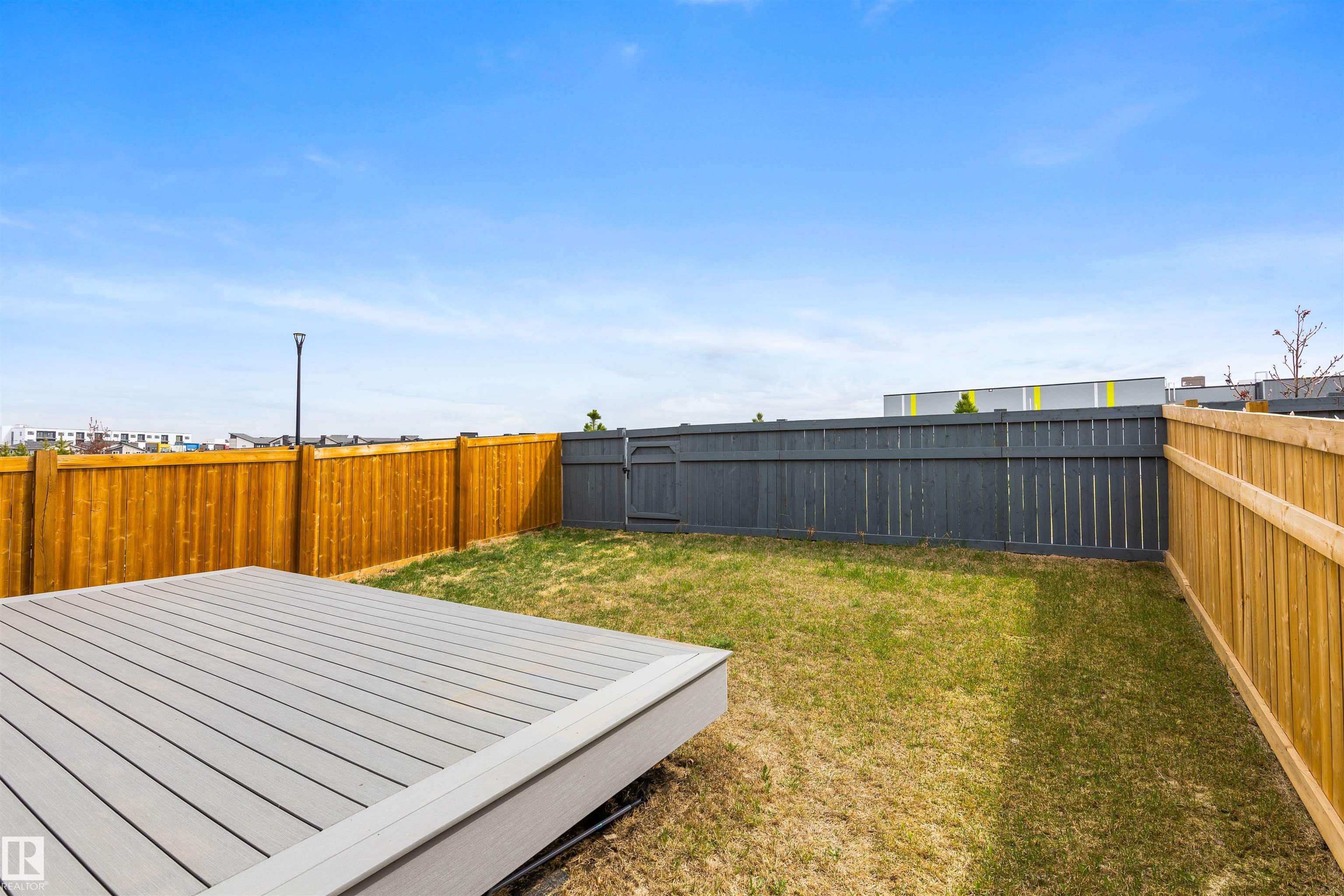 https://zimg.paragon.ice.com/ParagonImages/Property/PM/RAE/225400500/40/0/0/11ad4c85a572a463de72d8dcbbbaca63/1/654ff953a9472c9a8997f8249a83de6d/225400500-7bea0ee4-5cf2-4f78-ba89-3a555649251b.JPG