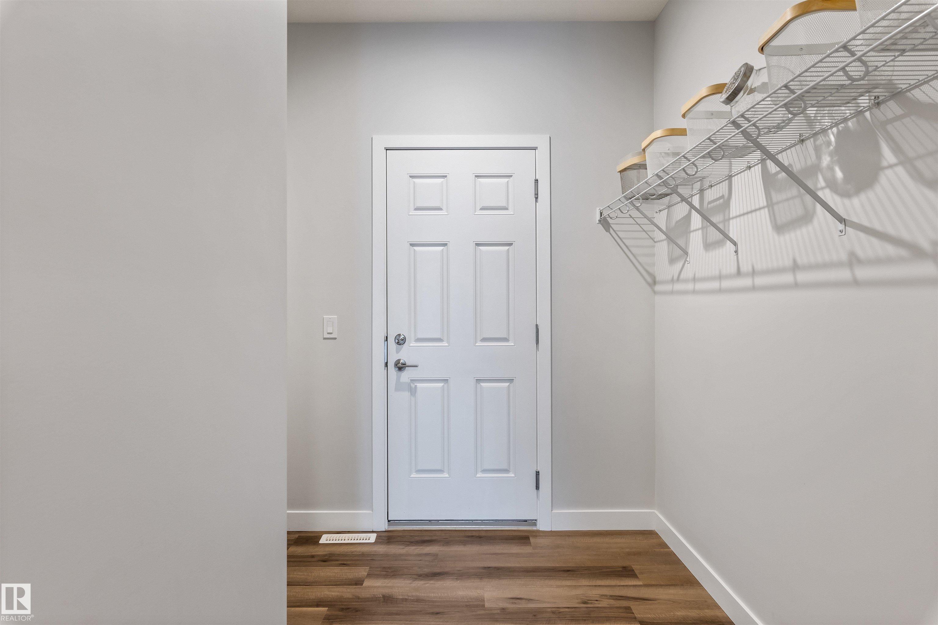 https://zimg.paragon.ice.com/ParagonImages/Property/PM/RAE/225400500/7/0/0/2c5ad4e027c3553a81b176986bac20ed/1/654ff953a9472c9a8997f8249a83de6d/225400500-fd20a987-45ac-4d9f-be43-0e10dcae2f78.JPG