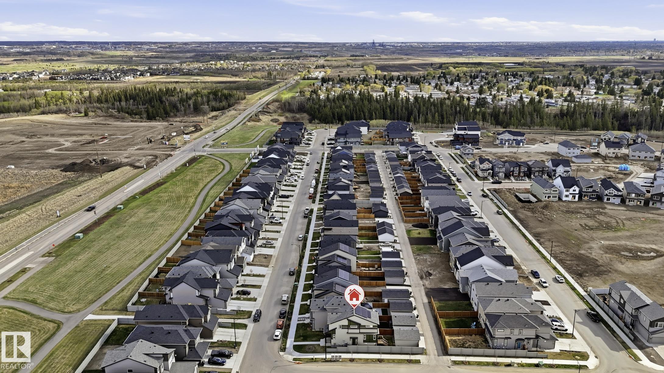 https://zimg.paragon.ice.com/ParagonImages/Property/PM/RAE/225400503/37/0/0/9d2fc2220e43c16bca7bf90256c265b4/1/f7cda7b4511ce62865adb05532164761/225400503-2d5cb1ff-369b-46b0-b77a-ecd333d6824b.JPG