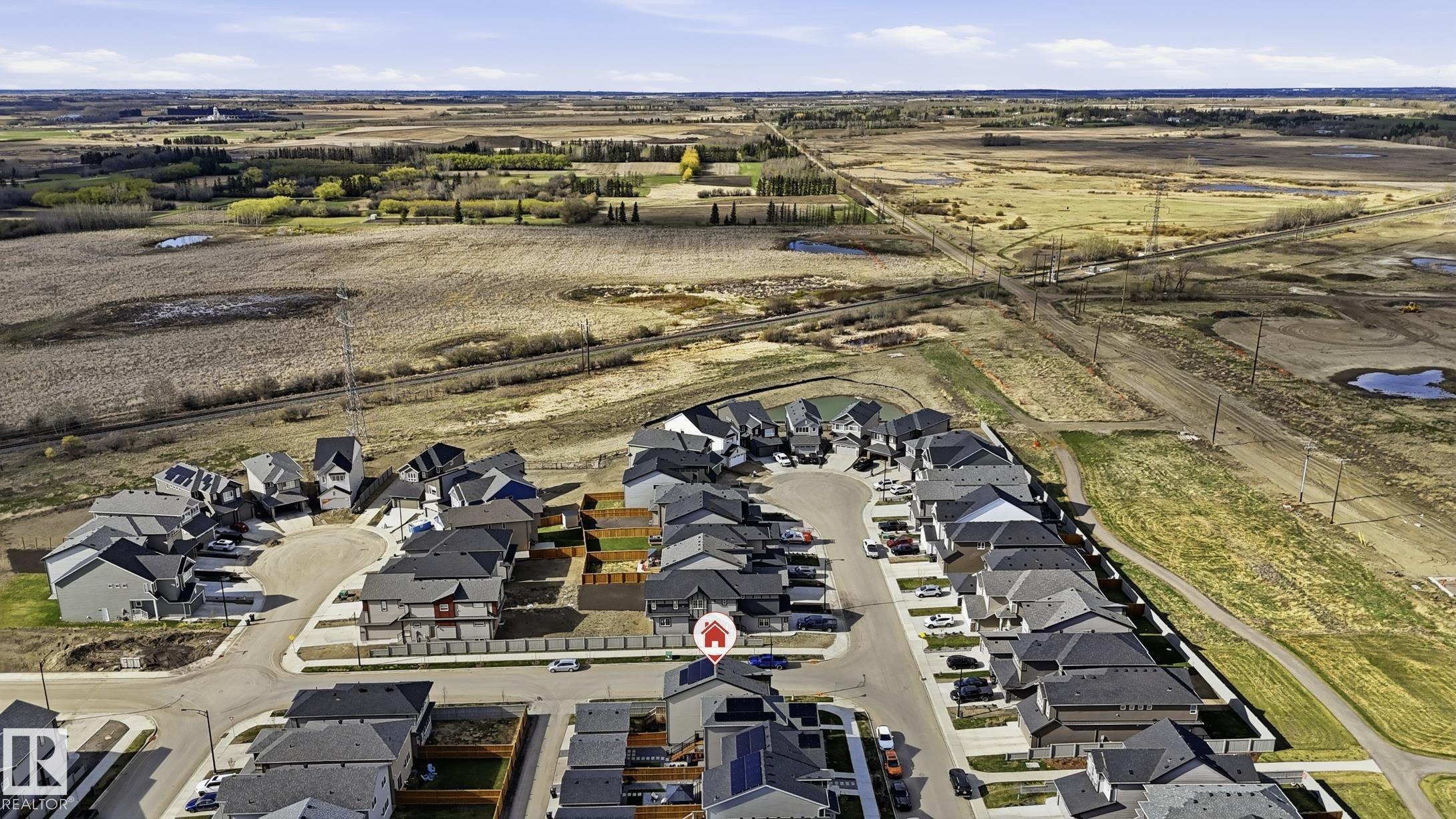 https://zimg.paragon.ice.com/ParagonImages/Property/PM/RAE/225400503/39/0/0/0748d205cb4122b15ed3cb2799556d3c/1/f7cda7b4511ce62865adb05532164761/225400503-7603a207-7911-4fd6-a7f6-ca52d9e1f4f4.JPG