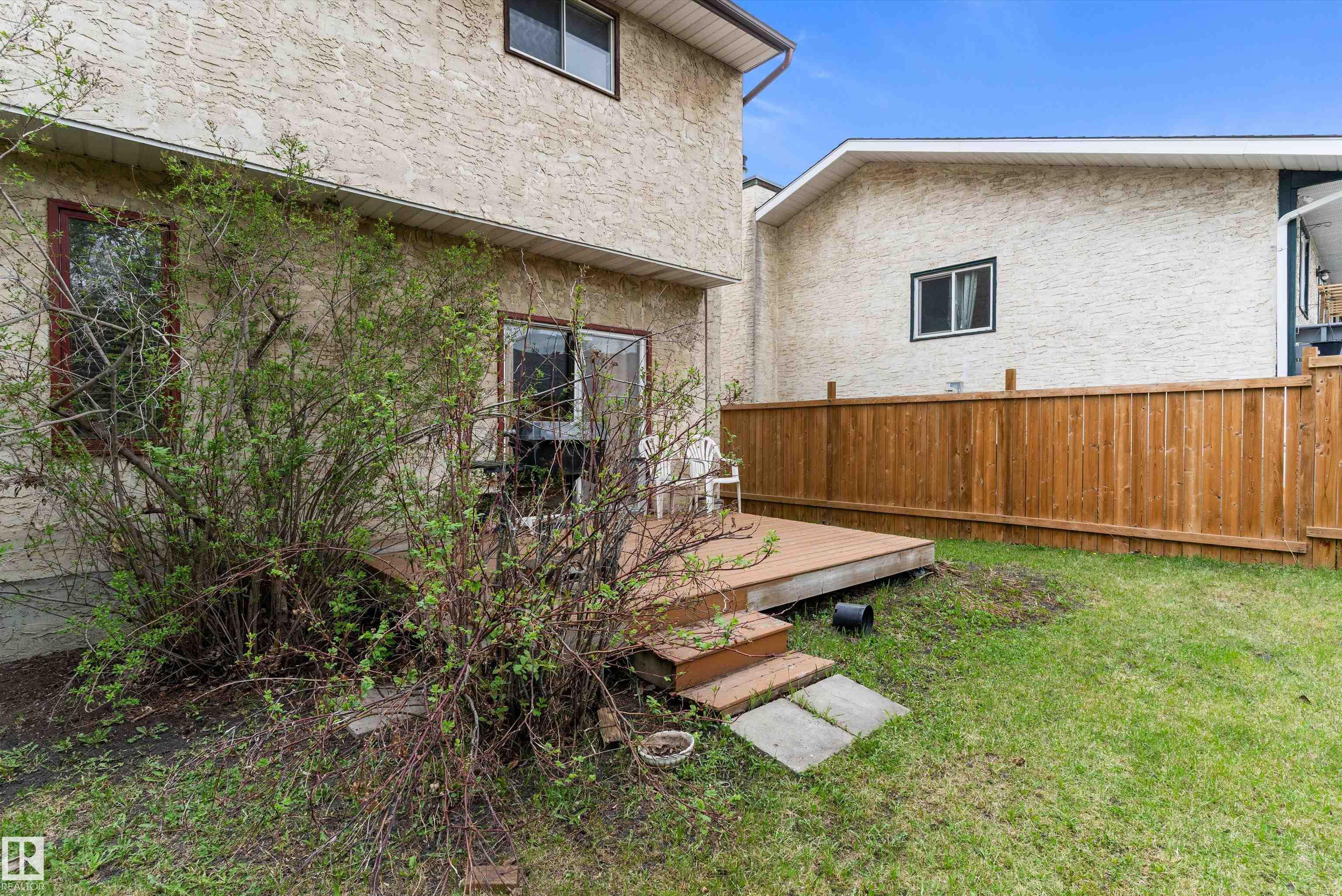 https://zimg.paragon.ice.com/ParagonImages/Property/PM/RAE/225400505/42/0/0/55c8bd4e63b0e21a2704bcc02809bc39/1/9be033226461da22e3fd09dd0343b61c/225400505-a3b1fcb2-d428-43f3-ab54-1390ab2a42a1.JPG