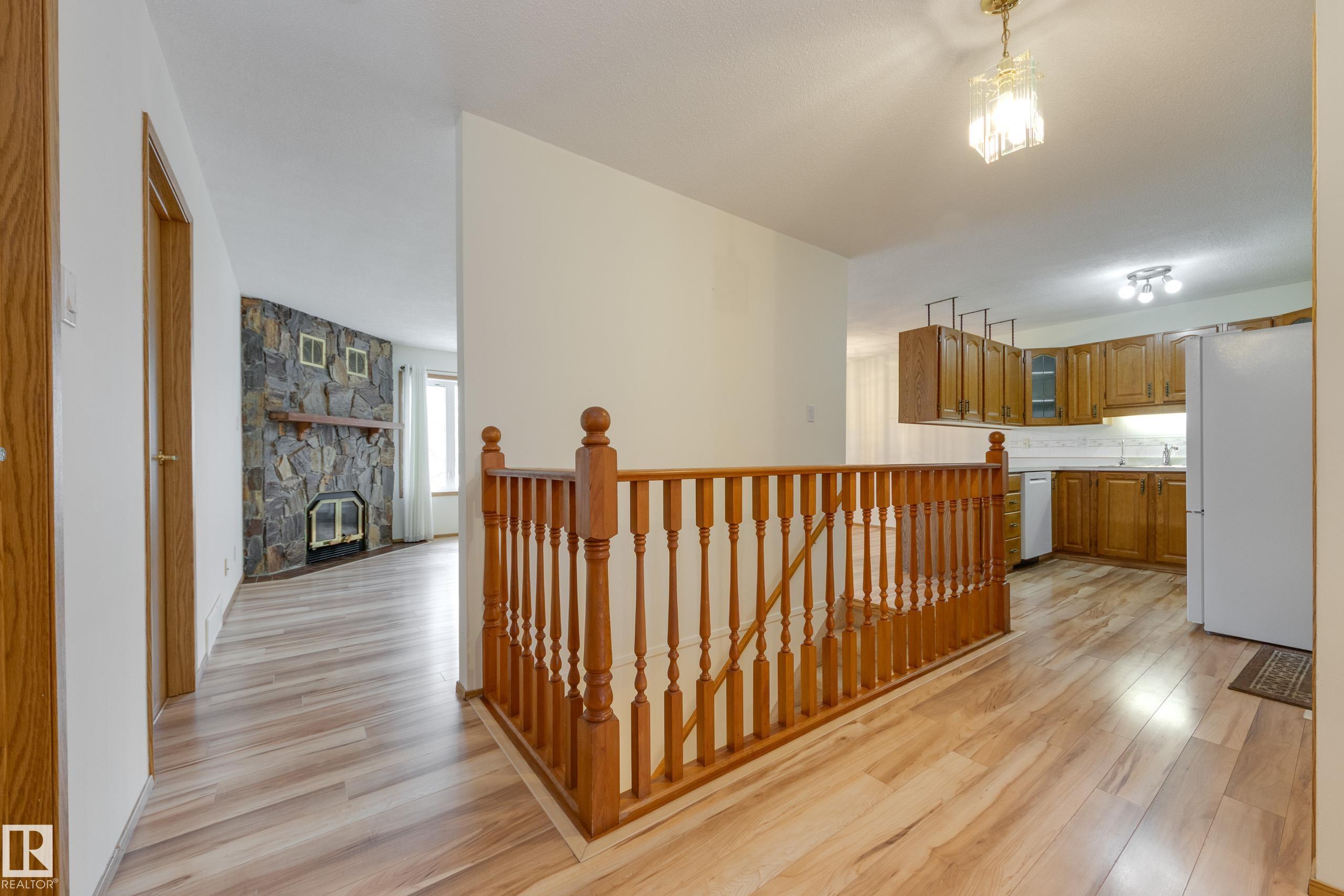Picture for 17310 CALLINGWOOD RD NW