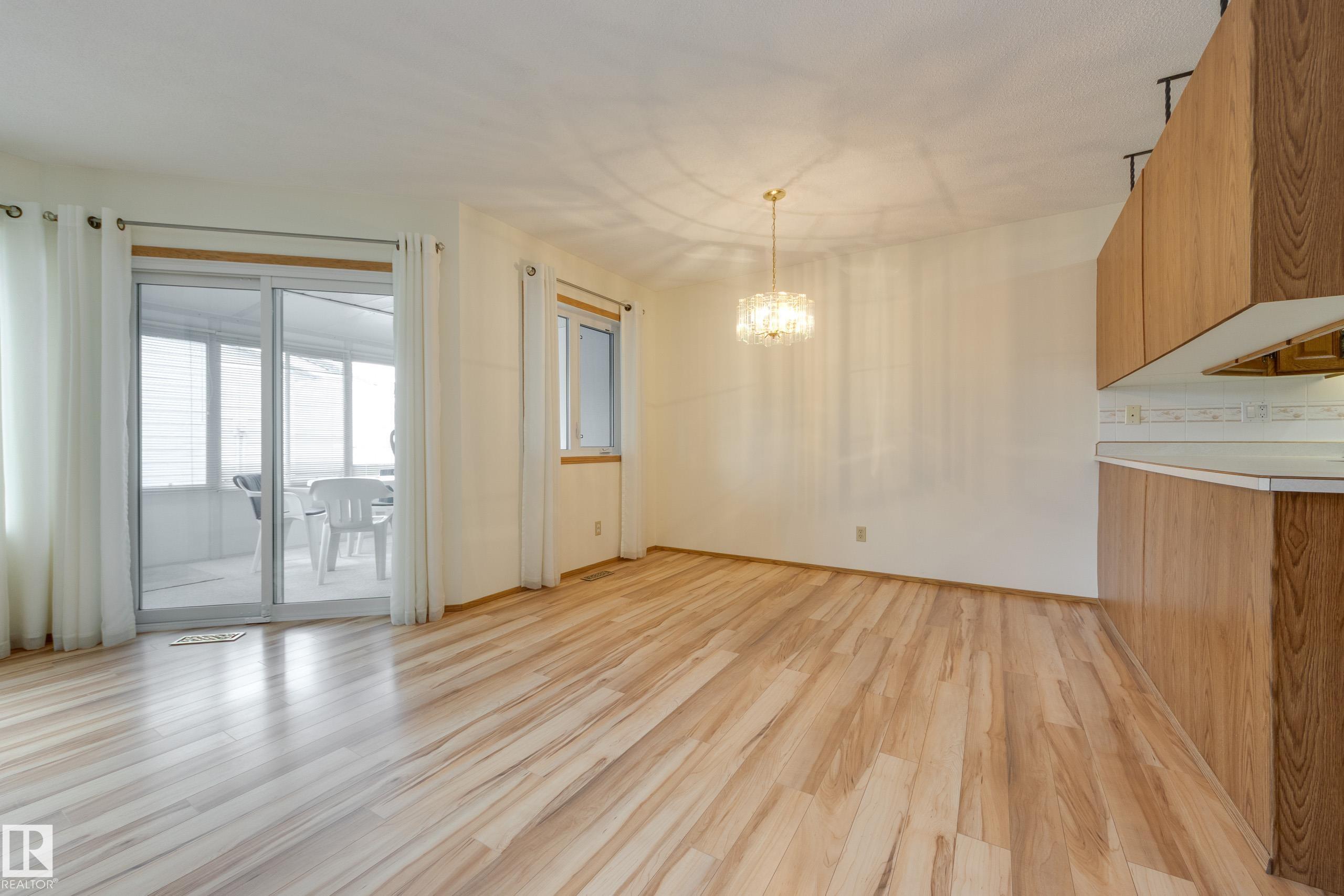 https://zimg.paragon.ice.com/ParagonImages/Property/PM/RAE/225400516/8/0/0/bea95cb4286110462e53f45a7f2a2b9b/1/041ab794df5bdf61a693aa20e88b362f/225400516-d58a7e58-e8d6-4ff9-b796-08942b2e3348.JPG