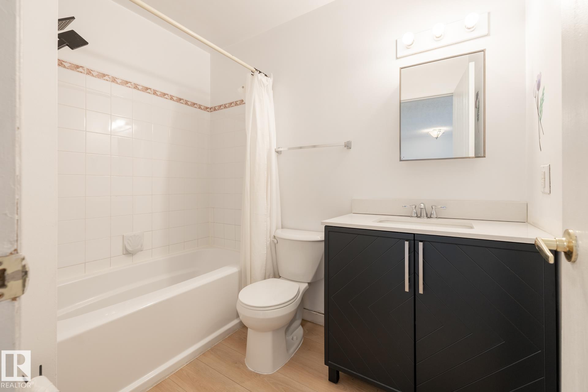 https://zimg.paragon.ice.com/ParagonImages/Property/PM/RAE/225400528/11/0/0/56f859e5dbb408126b2cd393991e1ede/1/18c7cc4888238537824170fc483247b2/225400528-c7a9fa43-baec-4842-8a33-1d20885c8a2d.JPG