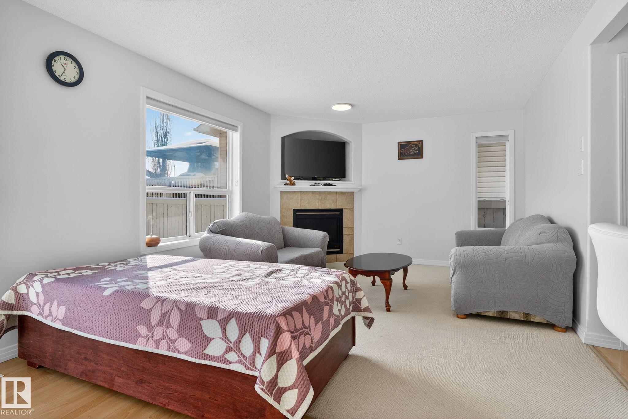 https://zimg.paragon.ice.com/ParagonImages/Property/PM/RAE/225400529/22/0/0/a010d273c57e2b19f56b2de6a18897a3/1/d49c9340cf298cbe2671e430170dc7b4/225400529-b0740a50-40cd-4fc4-8f6d-380a1ff0bc18.JPG