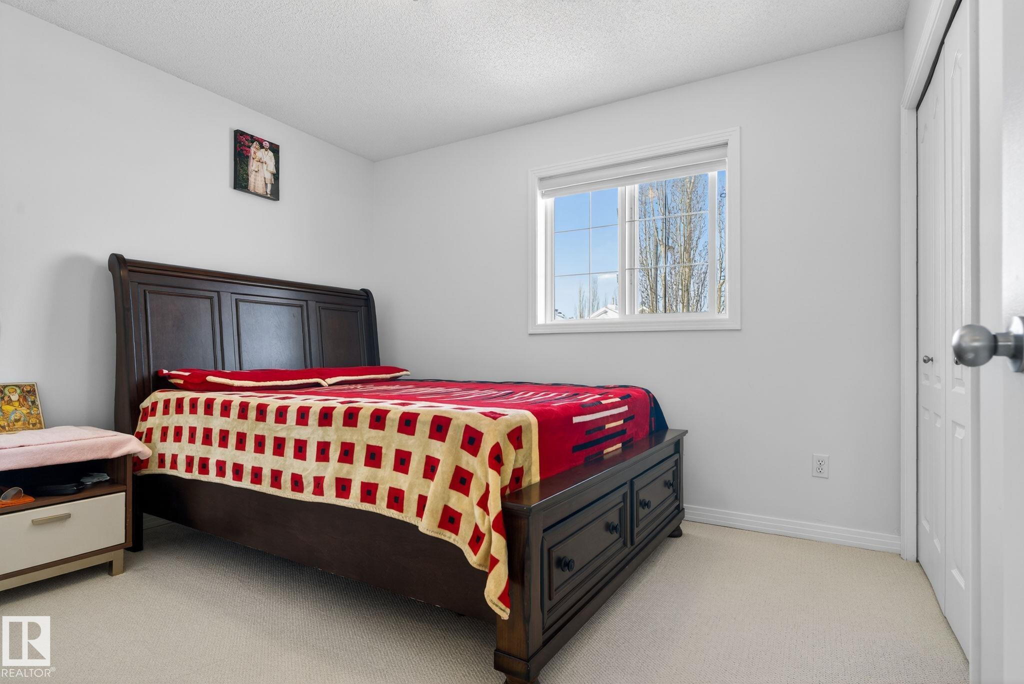 https://zimg.paragon.ice.com/ParagonImages/Property/PM/RAE/225400529/27/0/0/fcb9def29b95dea2b3d50abc3739bfc2/1/d49c9340cf298cbe2671e430170dc7b4/225400529-ae2c0b7c-0af5-4026-9225-5a4d349c73dd.JPG