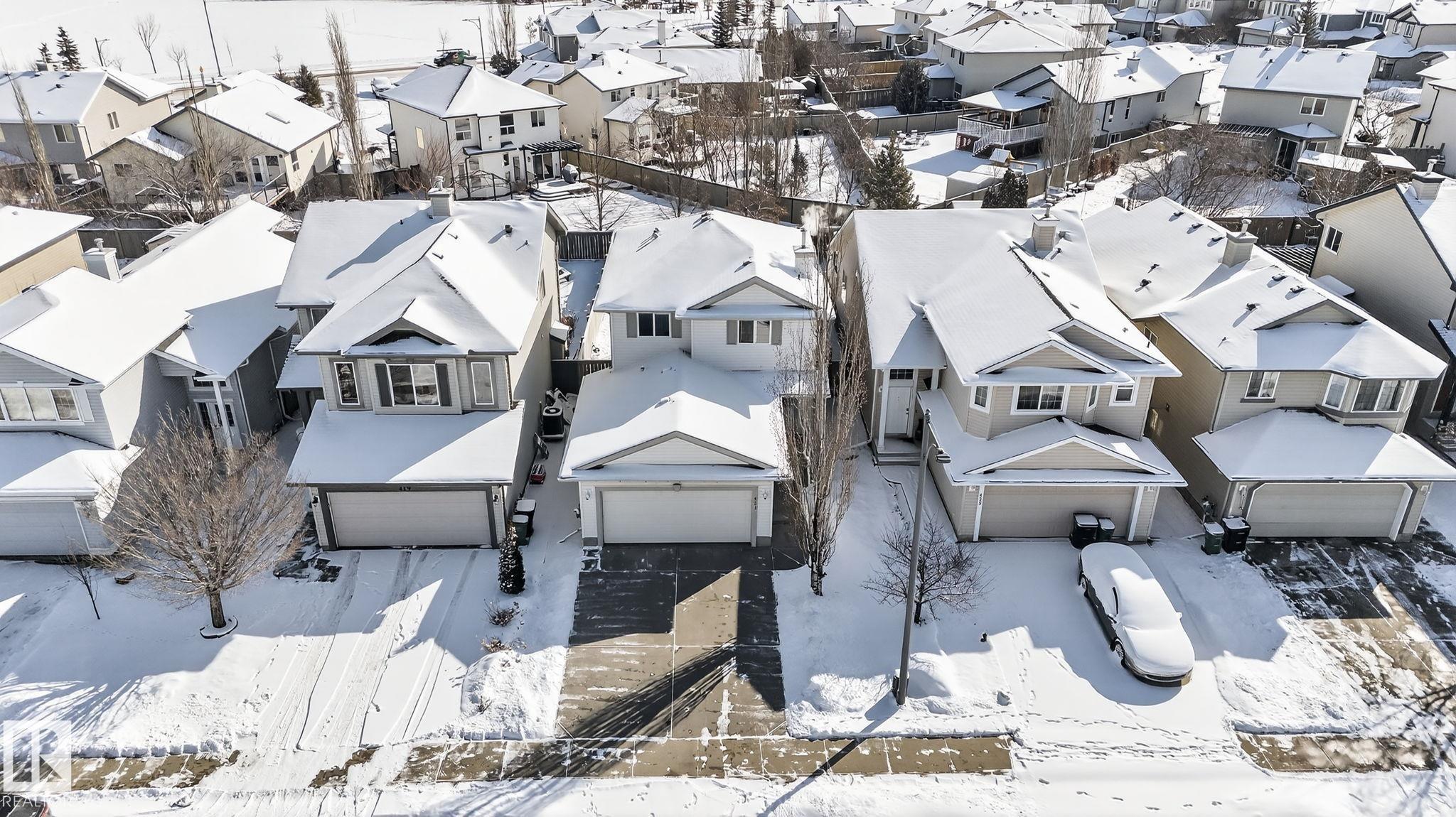 https://zimg.paragon.ice.com/ParagonImages/Property/PM/RAE/225400529/3/0/0/c77fda5b3e6821e538f196f1d3917475/1/d49c9340cf298cbe2671e430170dc7b4/225400529-15ffa76a-32e4-4341-9cd0-7847eea2b1cc.JPG