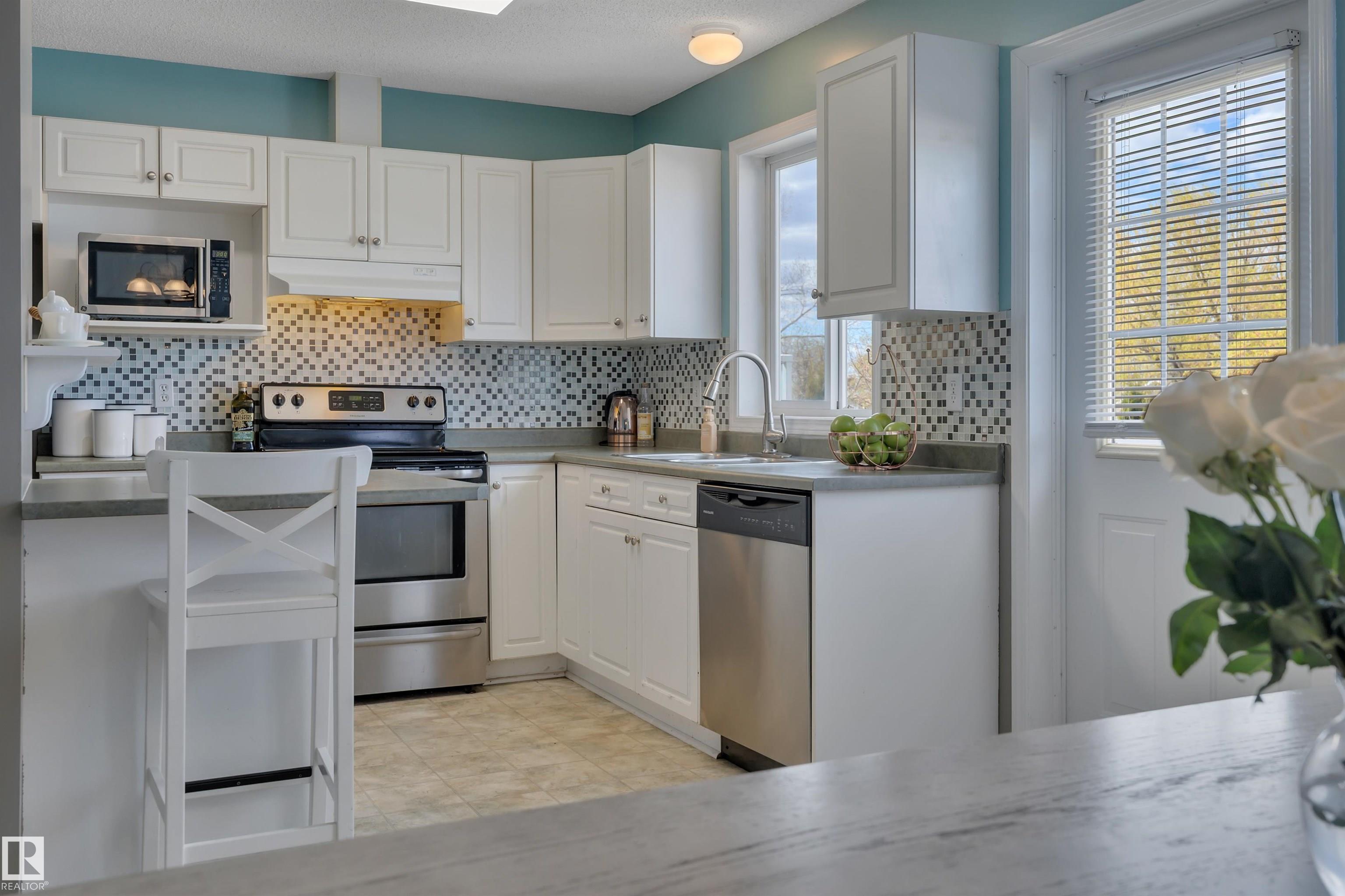 Photo 23 at 102 - 4415 South Park Drive, South Park, Leduc