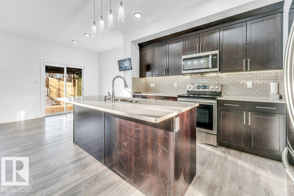 https://zimg.paragon.ice.com/ParagonImages/Property/PM/RAE/225400538/16/0/0/0da29609d4c535110424172482ded32e/1/6d98ab0e187c6a4b85922c8a548ae530/225400538-93830D41-72D0-4713-B531-72C6CAEB55C6.JPG