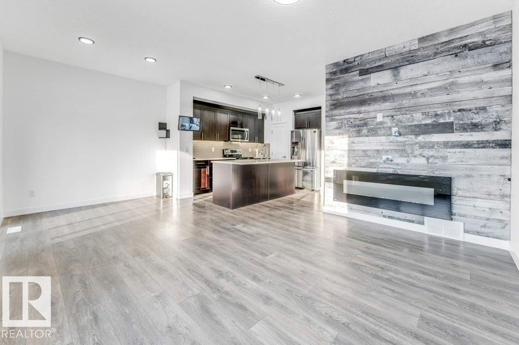 https://zimg.paragon.ice.com/ParagonImages/Property/PM/RAE/225400538/23/0/0/a7a82619ba9b47615a7ebb4d6986109c/1/6d98ab0e187c6a4b85922c8a548ae530/225400538-CE60ACA1-5A8A-4BC1-9F8C-C762B68068DC.JPG