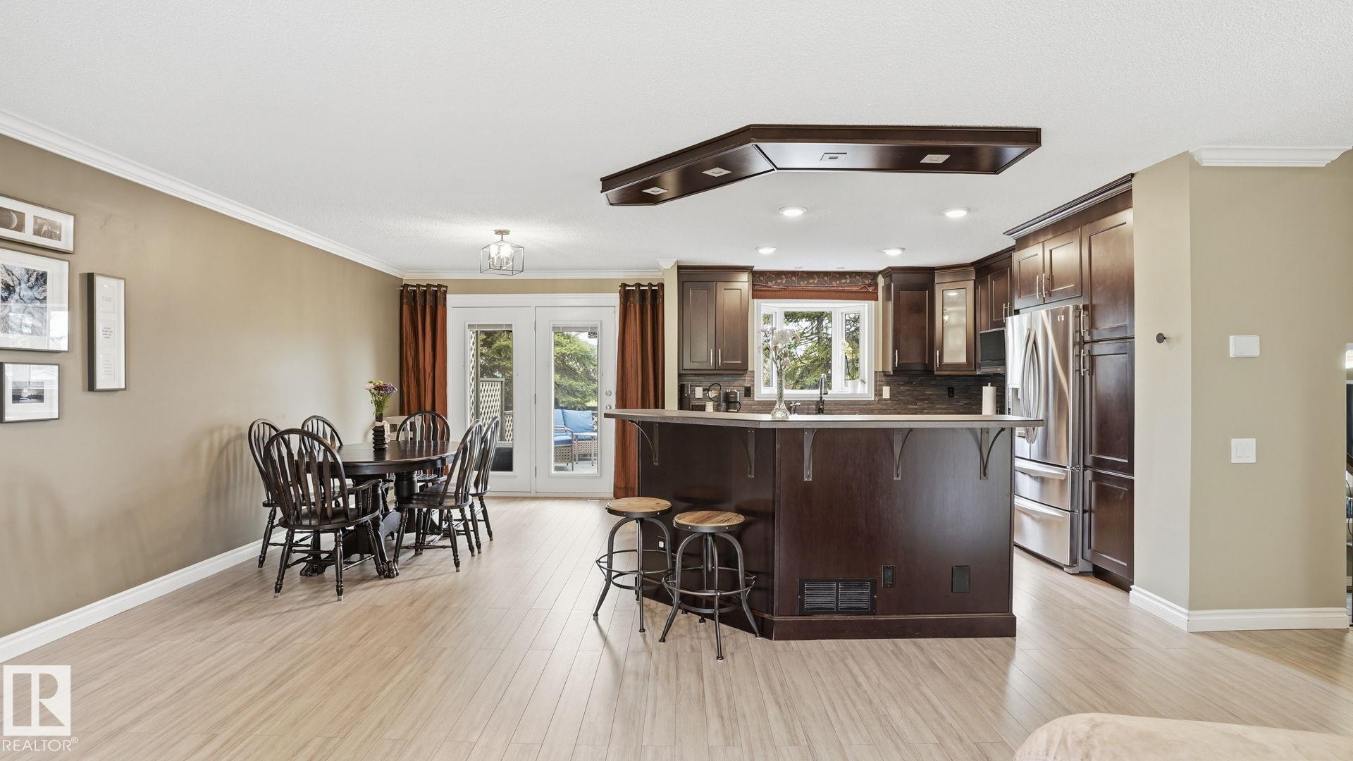 Photo 12 at 27 Addison Crescent, Akinsdale, St. Albert