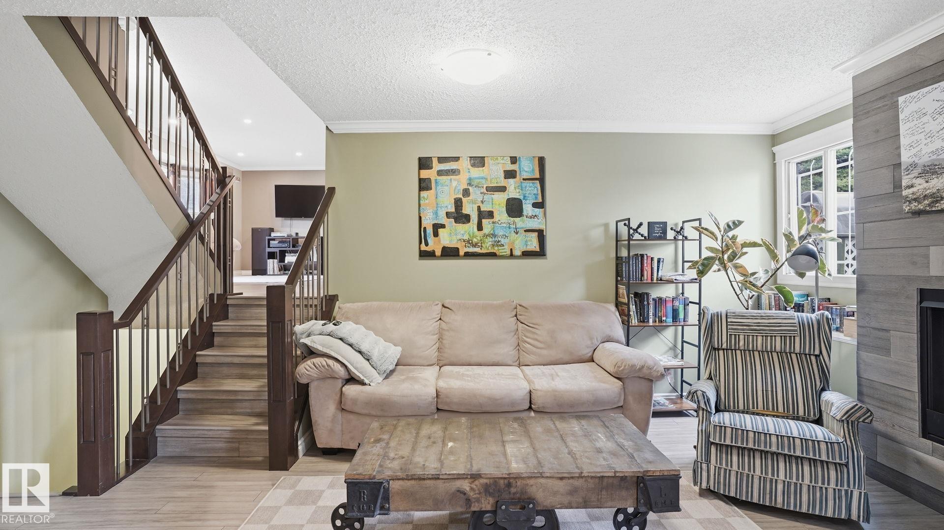 Photo 21 at 27 Addison Crescent, Akinsdale, St. Albert