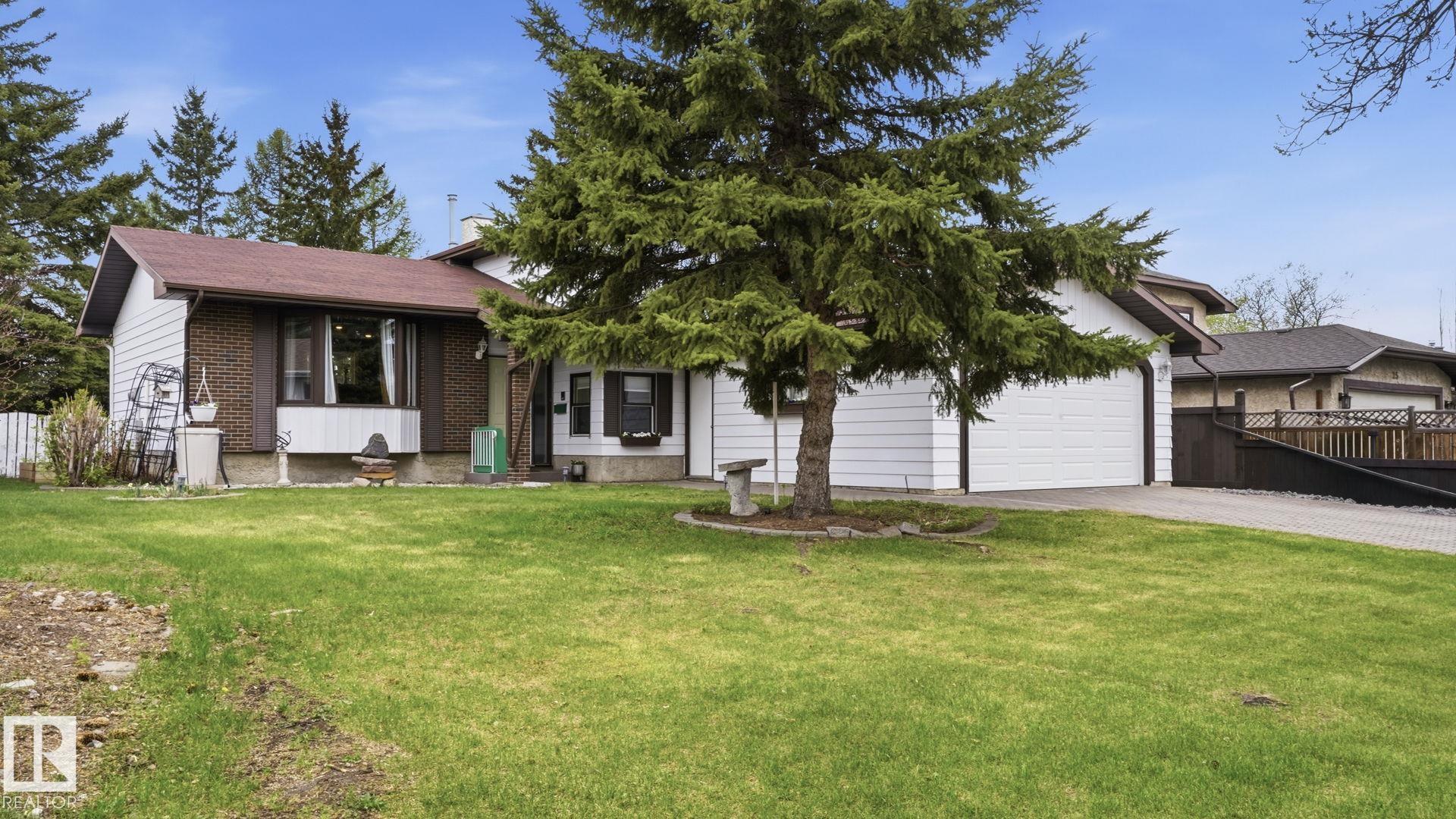 27 Addison Crescent, Akinsdale, St. Albert