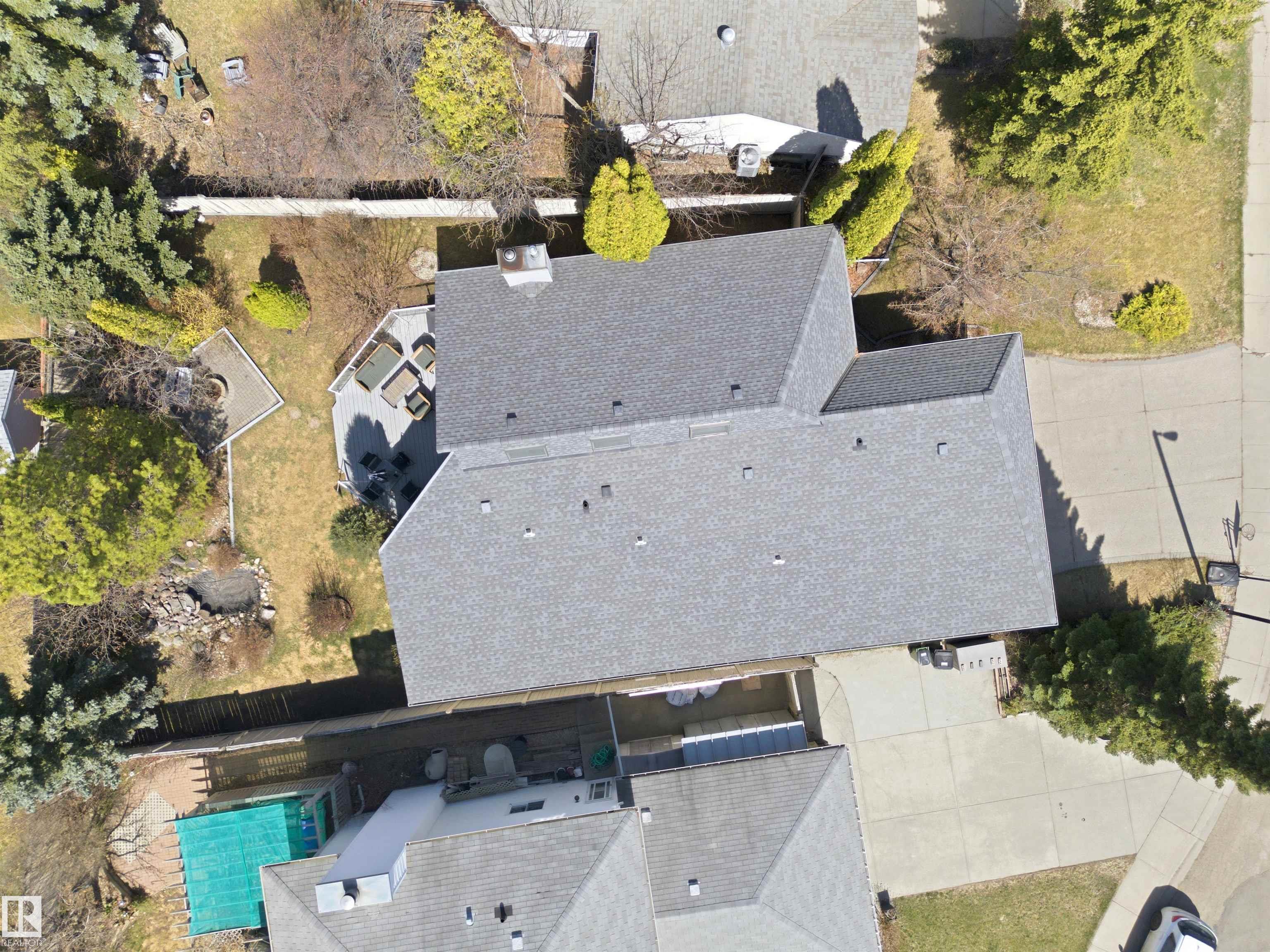 https://zimg.paragon.ice.com/ParagonImages/Property/PM/RAE/225400542/48/0/0/4771cde0f6731a627deb25dc707441b4/1/d0abde40b70cbe9044c95af9953a5cde/225400542-716f4ef9-b6f0-47ac-a56f-d70e78094186.JPG