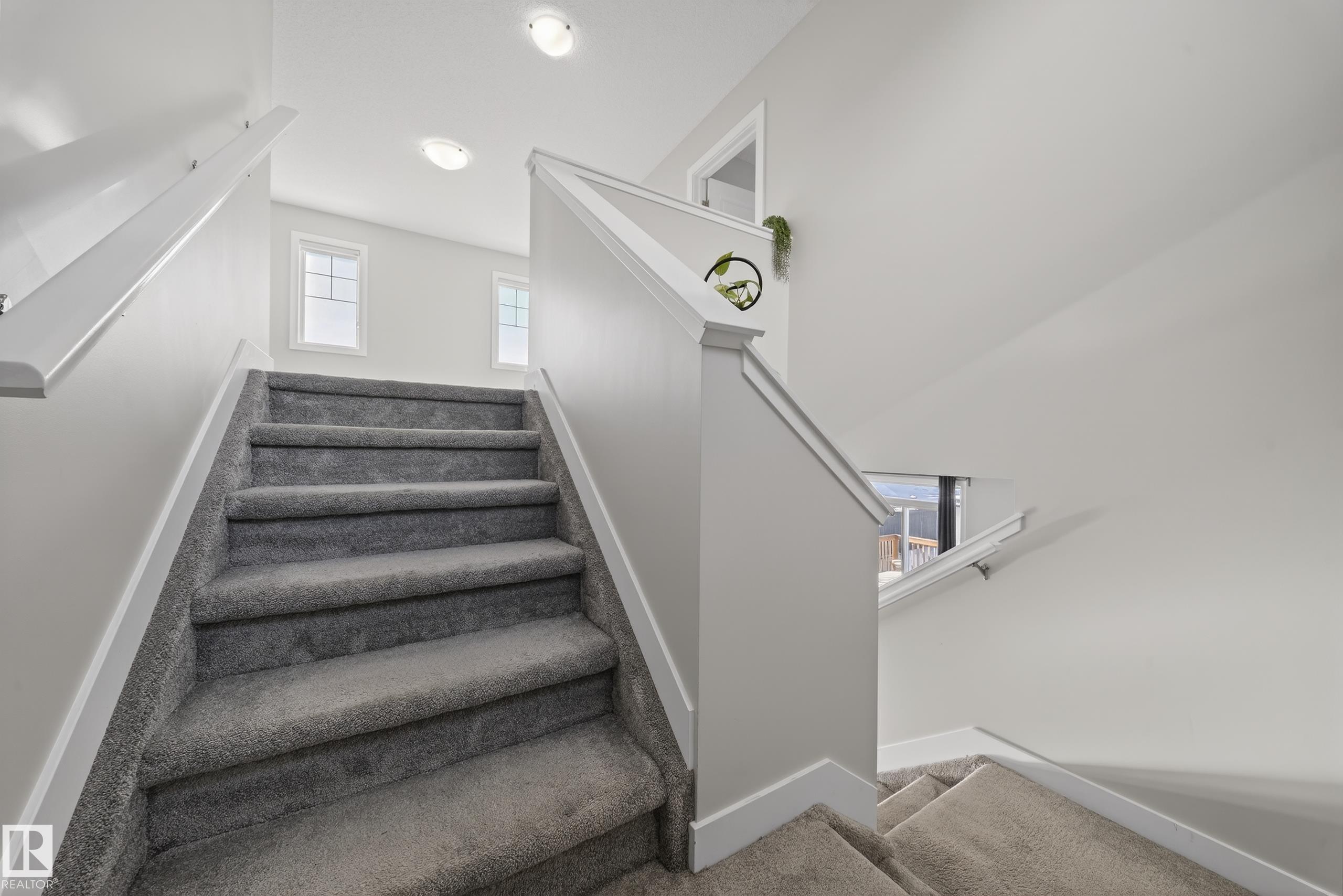https://zimg.paragon.ice.com/ParagonImages/Property/PM/RAE/225400544/23/0/0/e11f13b39492c00313fe3656ebea4a4c/1/ad9576e0173fe01eaee683d980a879d3/225400544-6395b000-7f71-4f75-9c25-32d20f91e19c.JPG