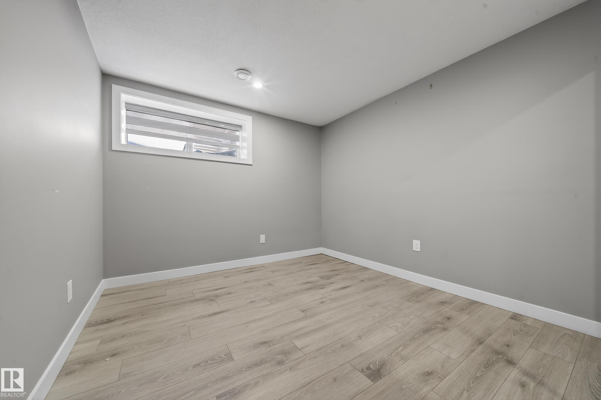 https://zimg.paragon.ice.com/ParagonImages/Property/PM/RAE/225400544/46/0/0/98150edd5dc721e7dd3c8b96c625a7a3/1/ad9576e0173fe01eaee683d980a879d3/225400544-1369a675-63b5-457a-a3dc-1b83e1b3803f.JPG