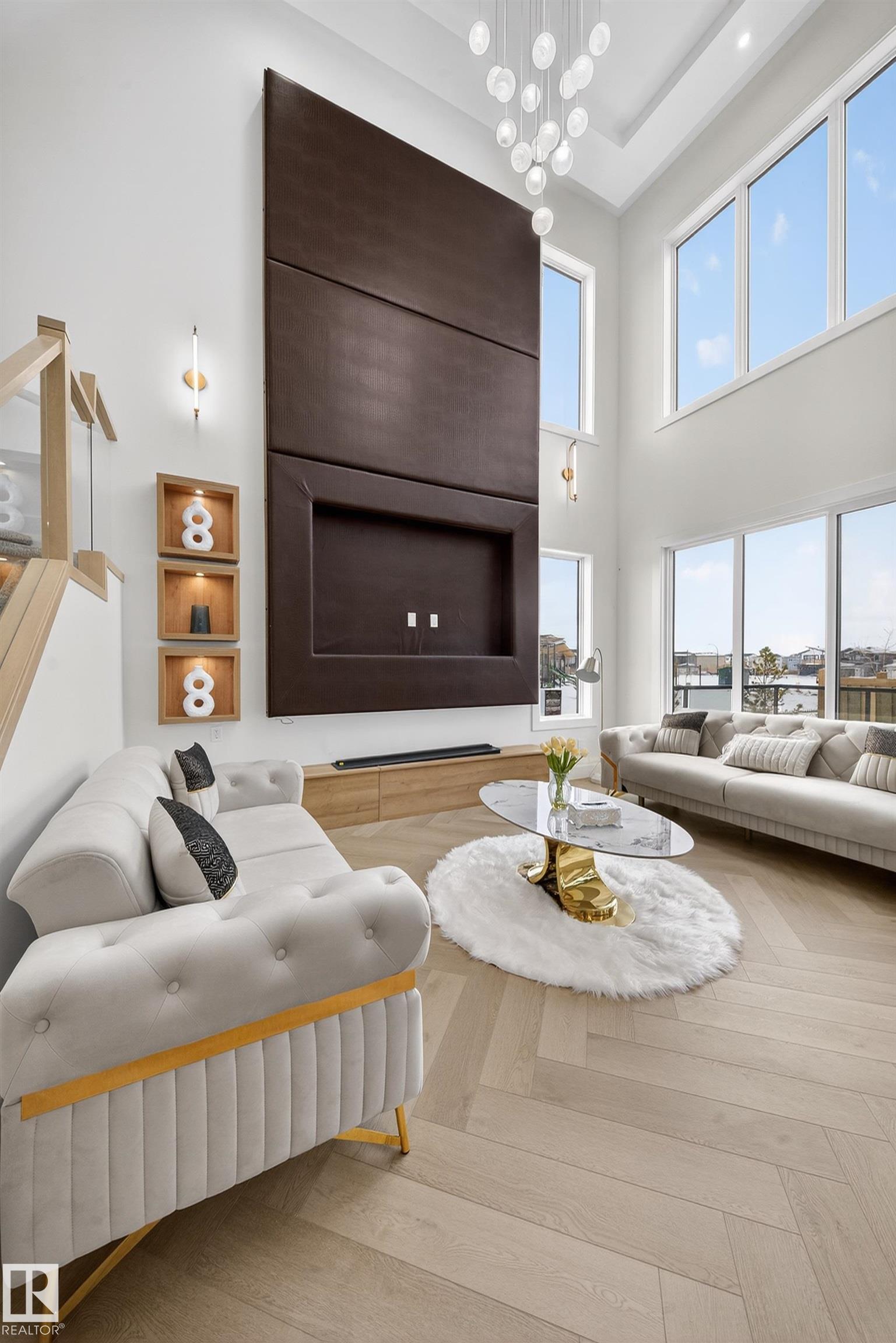 https://zimg.paragon.ice.com/ParagonImages/Property/PM/RAE/225400547/18/0/0/f55d6388f3818687c4958c7b1bdfe165/1/6f3b0def6b0729de4160eba549c5a2f5/225400547-8C58EF08-D405-4BCA-8E16-9C4A9601F71F.JPG
