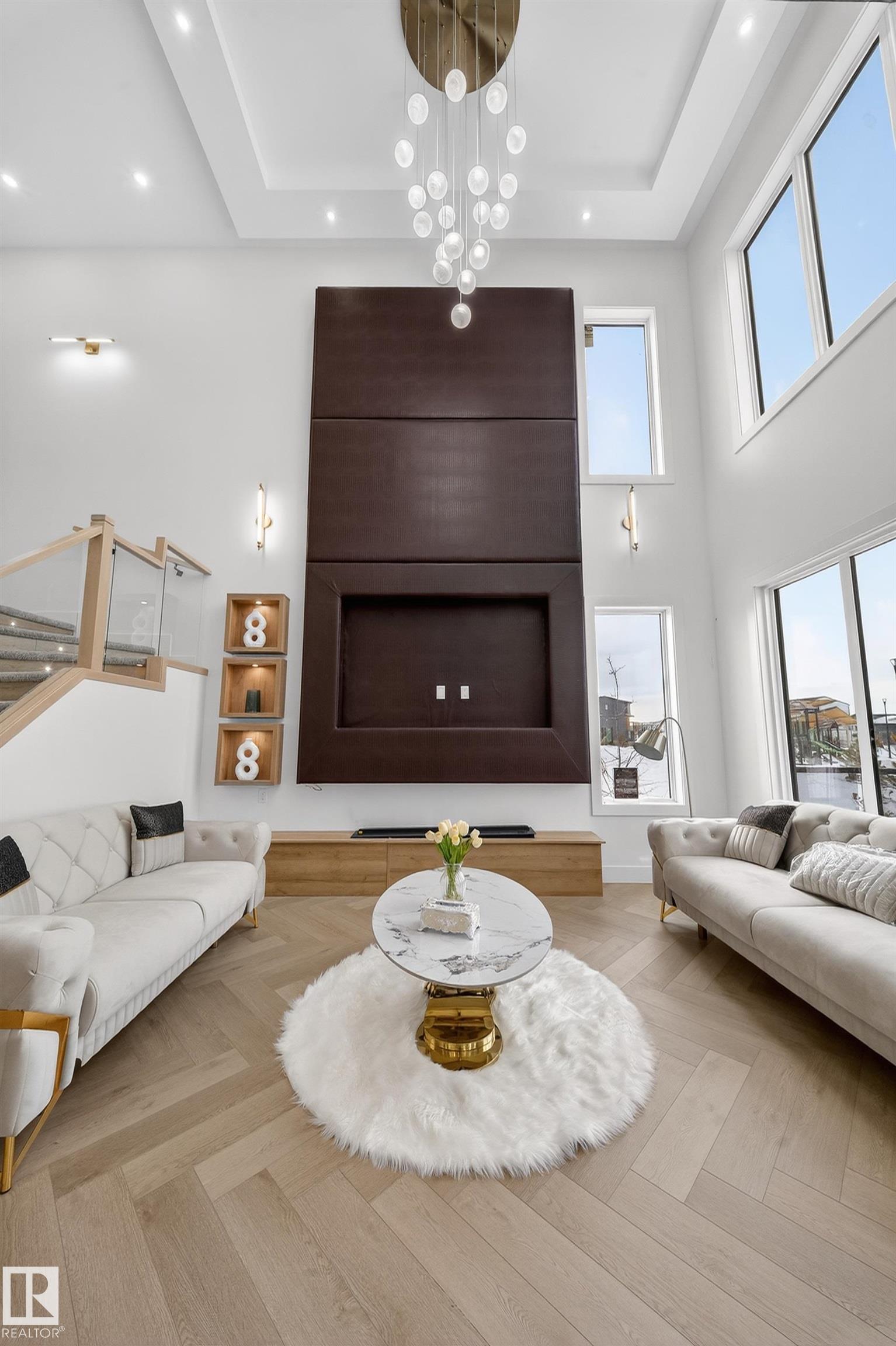 https://zimg.paragon.ice.com/ParagonImages/Property/PM/RAE/225400547/19/0/0/2939226b0c636a23f5caa5e387474938/1/6f3b0def6b0729de4160eba549c5a2f5/225400547-EDC75F44-930A-425D-B74B-8C00A505C98C.JPG