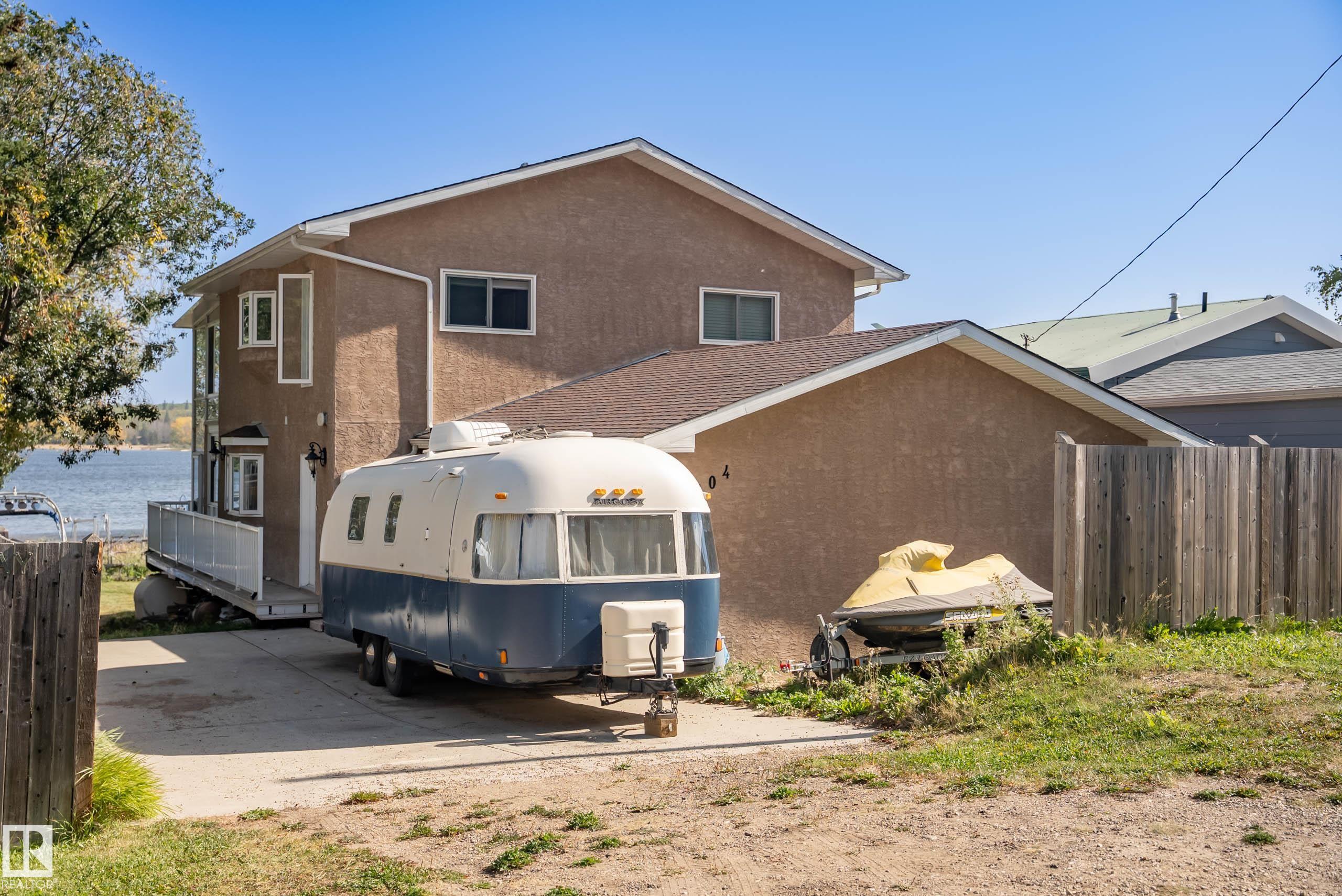 Photo 6 at 104 Bayview Drive, Lakeview, Rural Parkland County