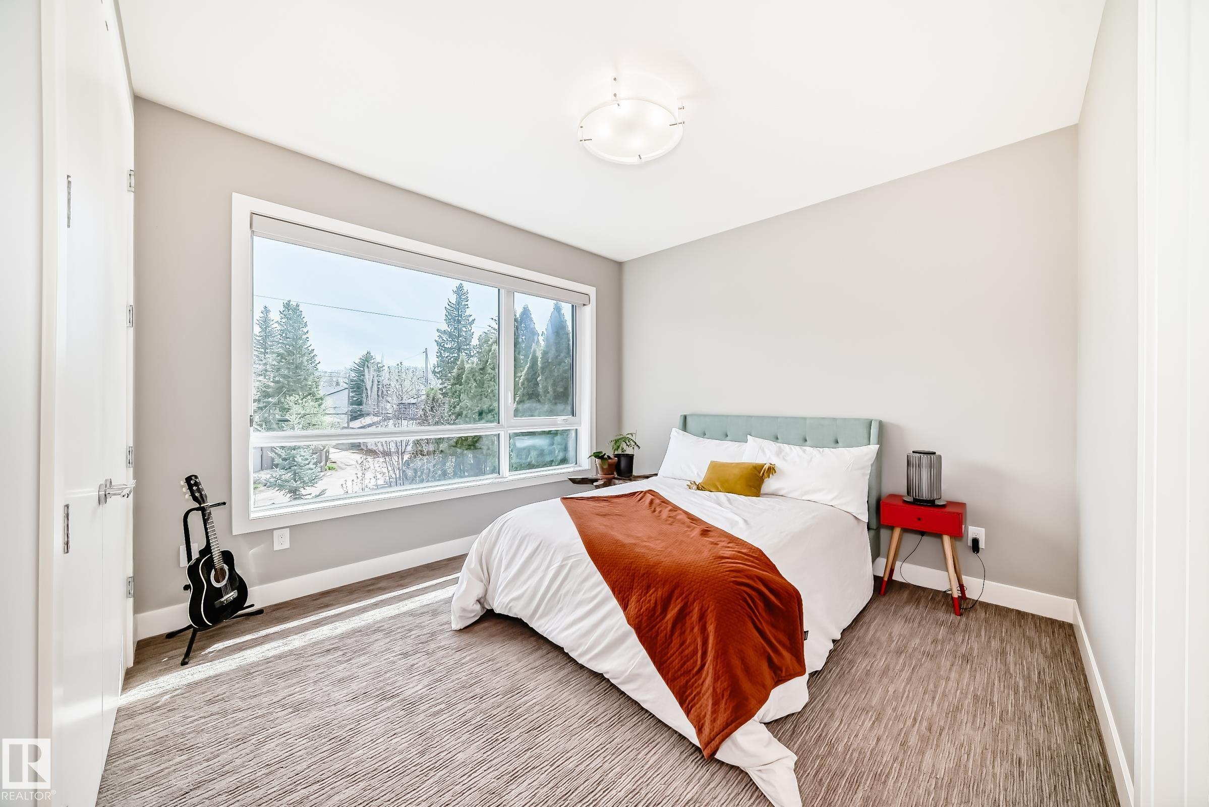 https://zimg.paragon.ice.com/ParagonImages/Property/PM/RAE/225400549/45/0/0/28f36c8ef938775e42217ec73c242843/1/15c1db31ab729099388894db6691ad6d/225400549-ffc5edfd-83aa-4c8b-bc30-e54bb30cf7c5.JPG
