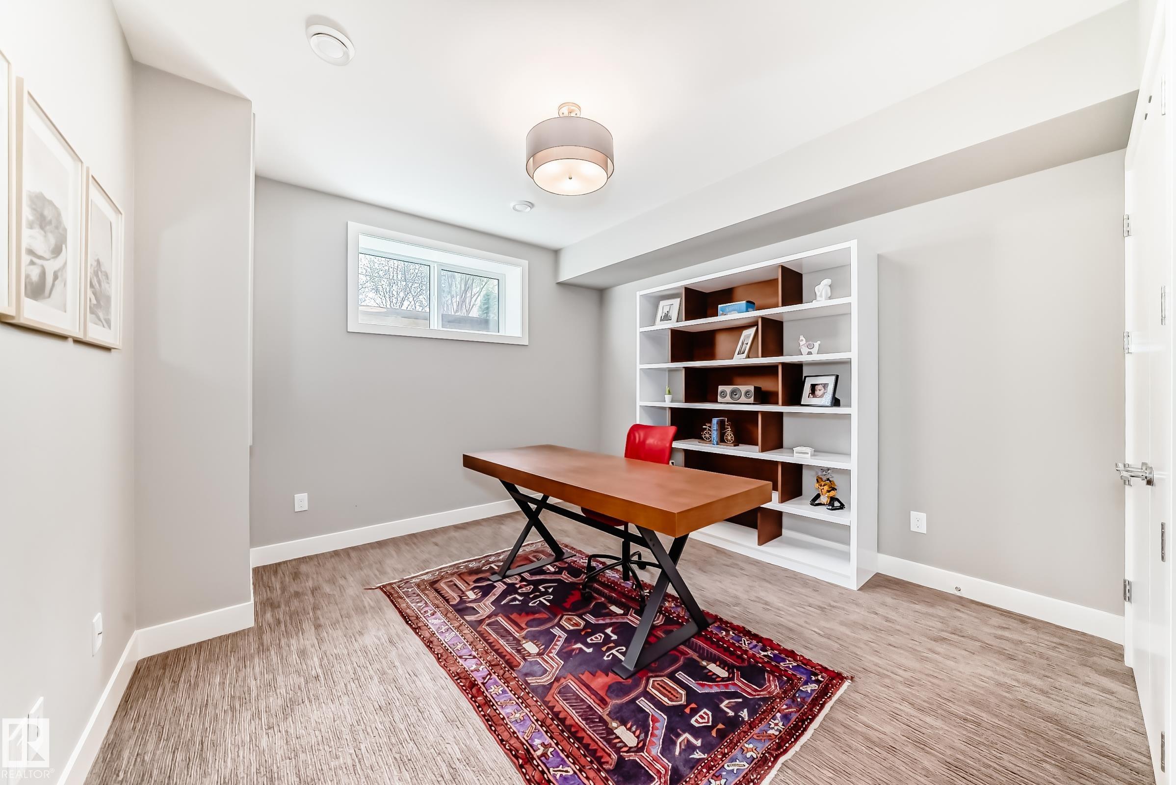 https://zimg.paragon.ice.com/ParagonImages/Property/PM/RAE/225400549/52/0/0/a803741aeab89fffdb8e8c73fc651751/1/15c1db31ab729099388894db6691ad6d/225400549-864c0a98-cd9e-4fe3-a427-e58683d939a6.JPG
