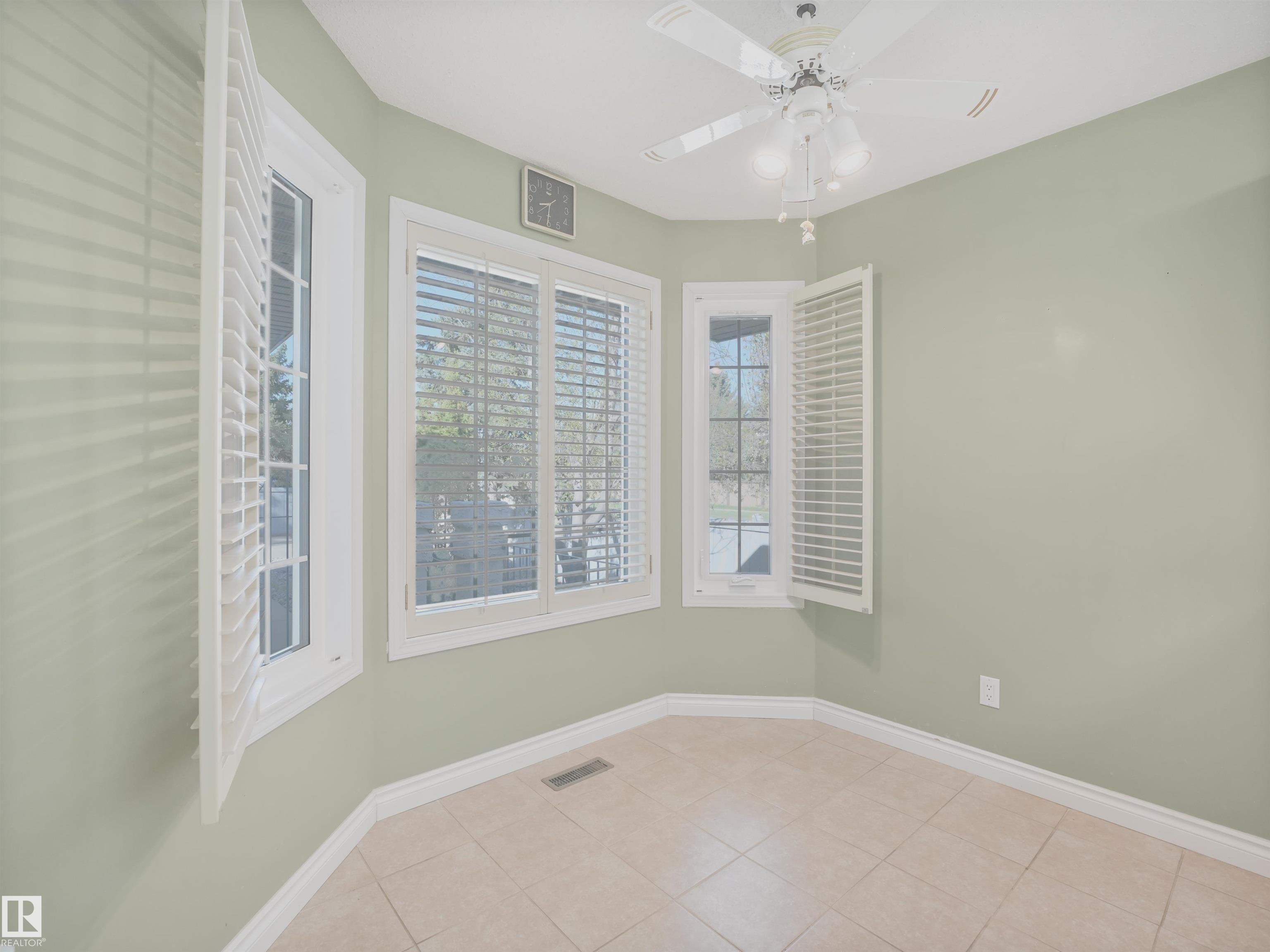 Photo 17 at 146 Oeming Road NW, Ogilvie Ridge, Edmonton