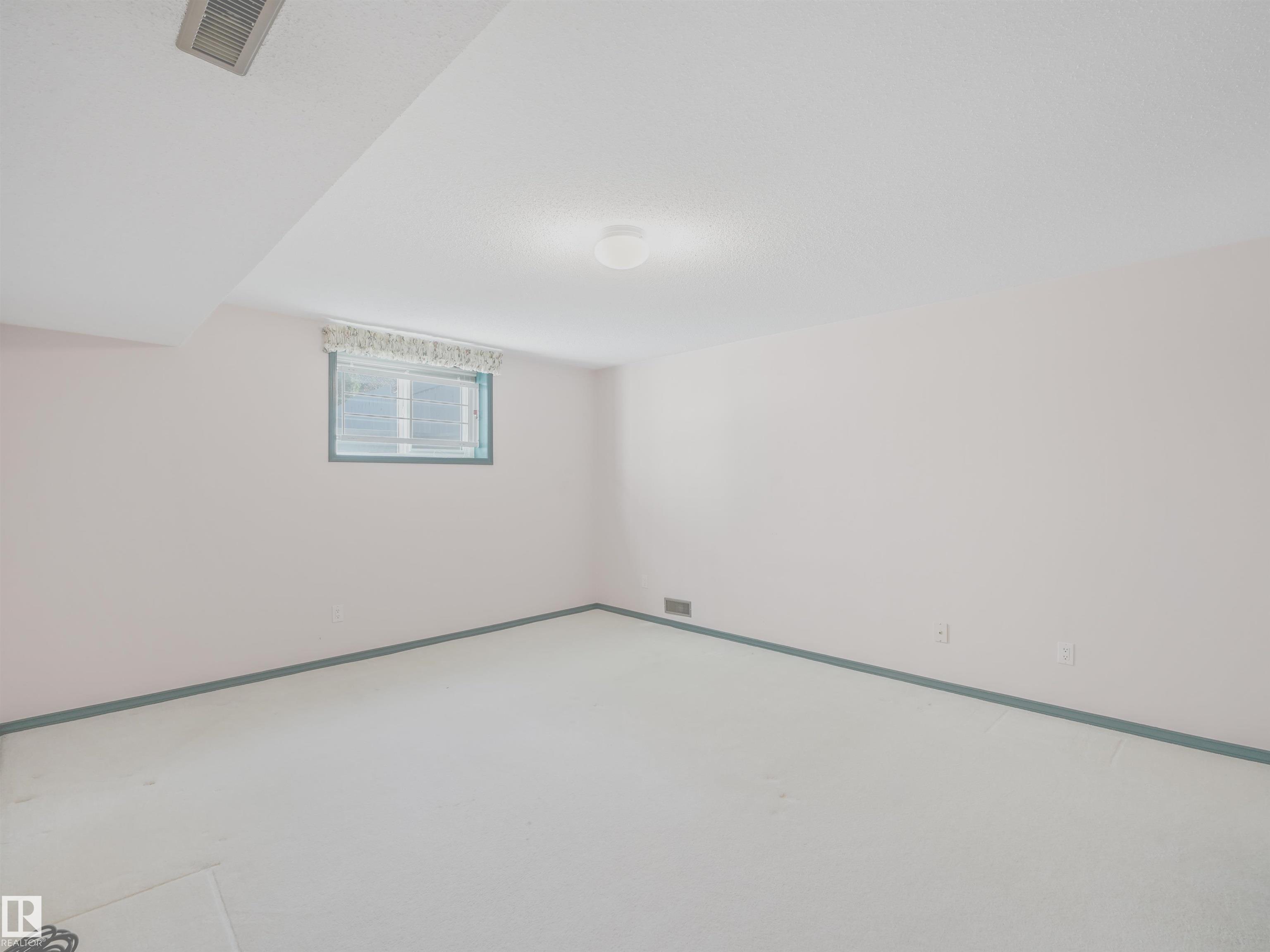 Photo 47 at 146 Oeming Road NW, Ogilvie Ridge, Edmonton