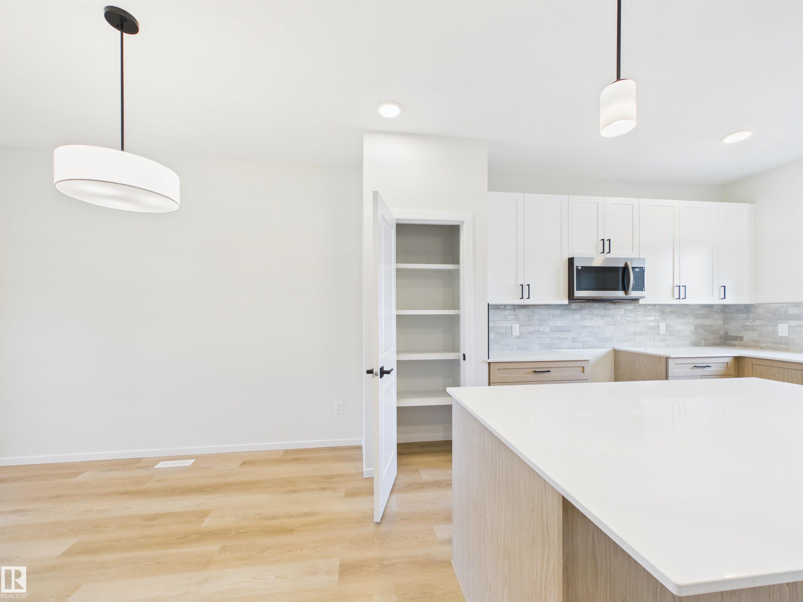 Photo 8 at 35 Sereno Lane, Sienna, Fort Saskatchewan
