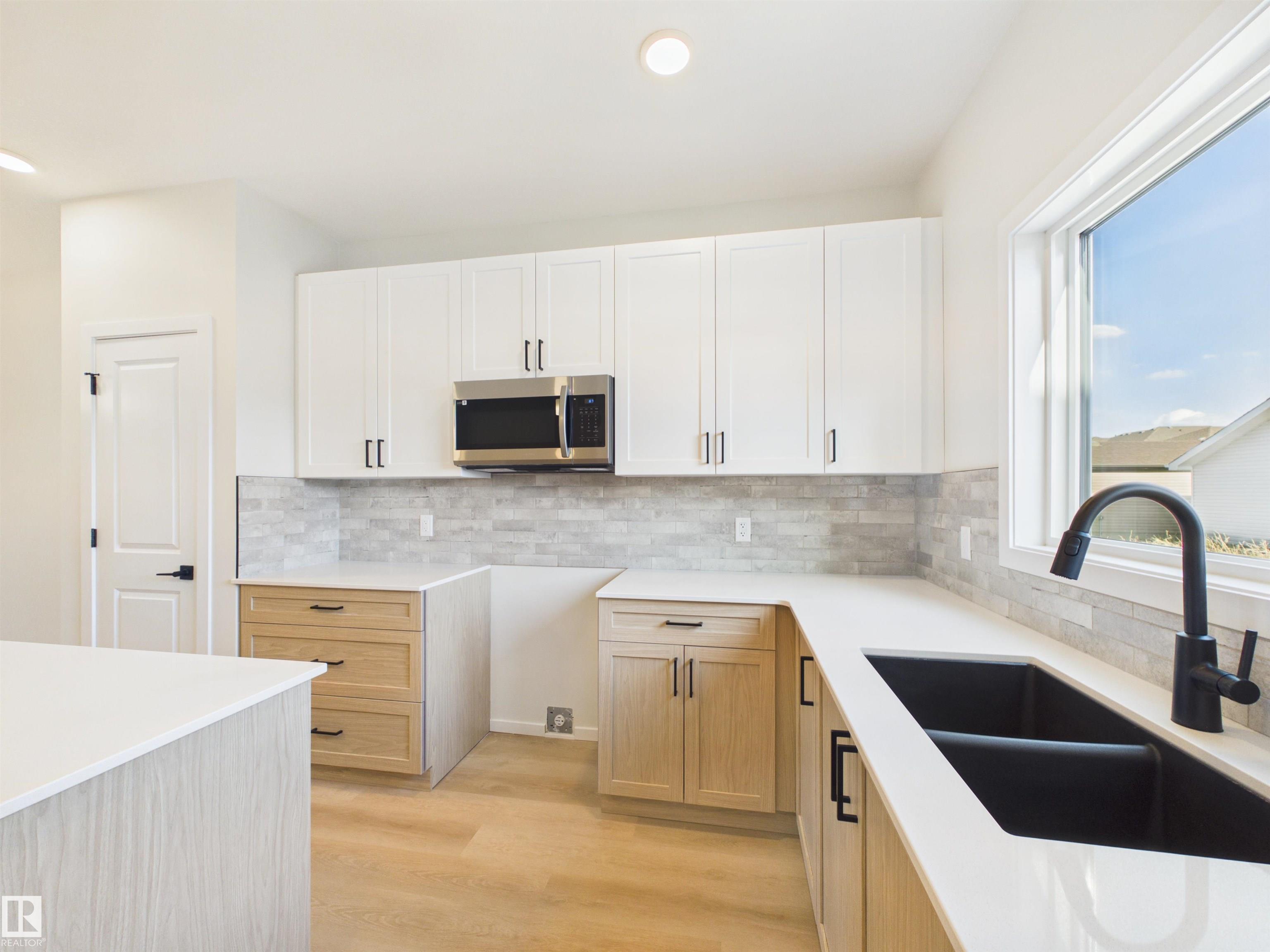 Photo 10 at 35 Sereno Lane, Sienna, Fort Saskatchewan