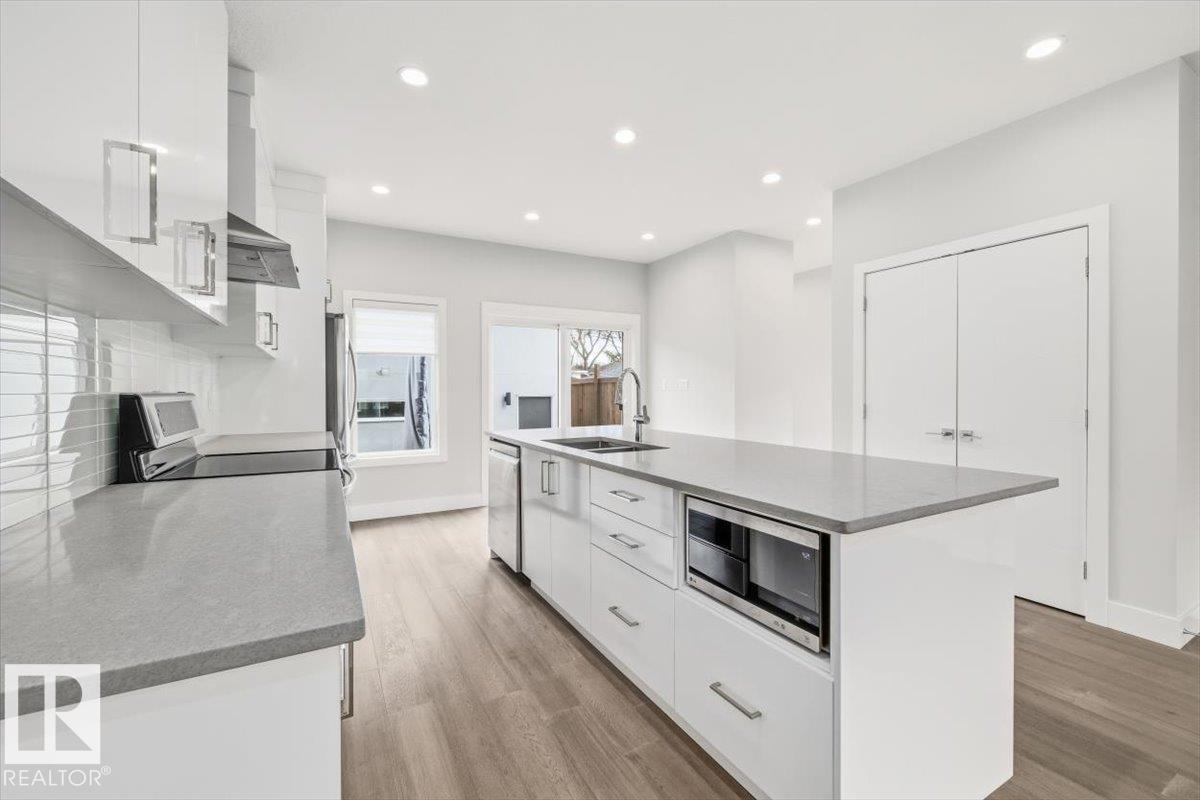 Photo 11 at 9933 79 Street NW, Forest Heights, Edmonton