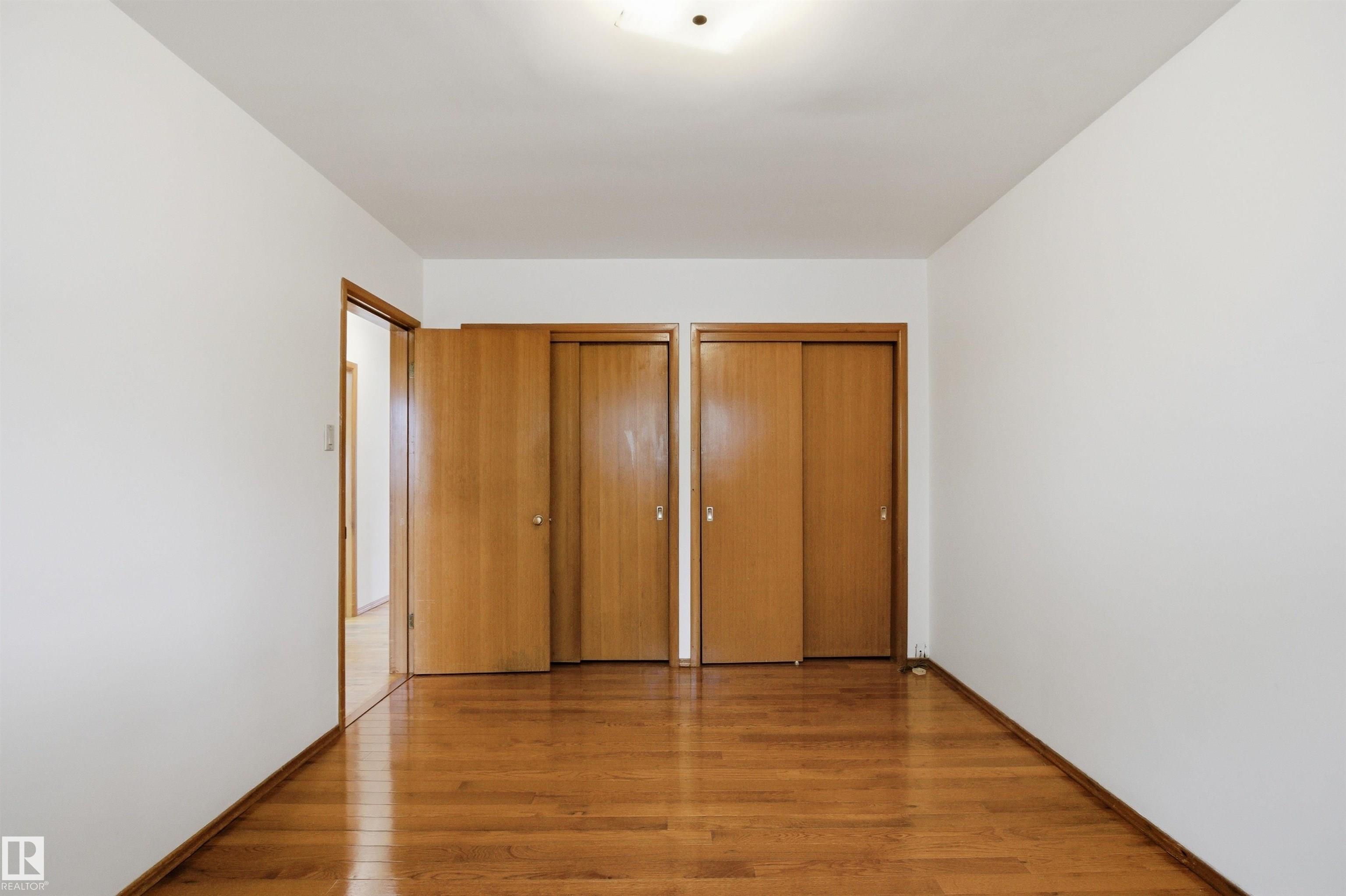 https://zimg.paragon.ice.com/ParagonImages/Property/PM/RAE/225400562/15/0/0/999c8b5cde1058ada282e5f617bc29a1/1/d7369a87f1329249eac3d75c7ebc6c2a/225400562-788df701-4292-45f4-960e-07372fd69abd.JPG