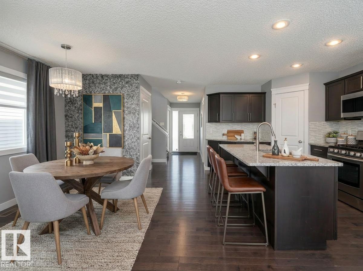 https://zimg.paragon.ice.com/ParagonImages/Property/PM/RAE/225400566/18/0/0/1d7b93c05f598e8e237ffd60519e0280/1/2fe70a0347587b503f455a15542fc255/225400566-c943e75f-ac36-4832-813b-09d20ed9145e.JPG