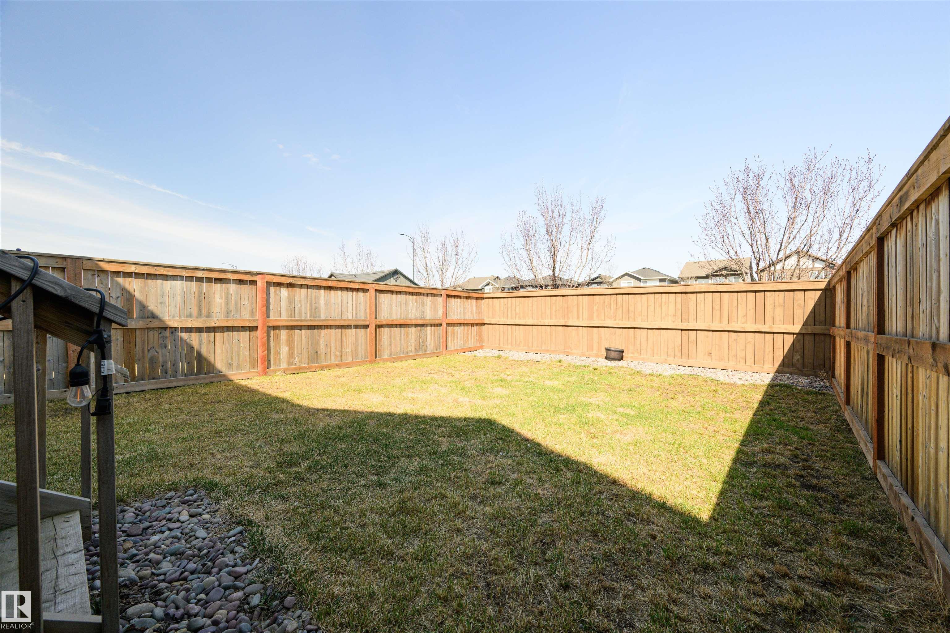 https://zimg.paragon.ice.com/ParagonImages/Property/PM/RAE/225400567/26/0/0/8840ca278a598762a69e02778df2d37c/1/06142dbf2898c6abfa2dcea860b09bcd/225400567-813513e5-9721-4d3f-a62f-a0a013225a5e.JPG