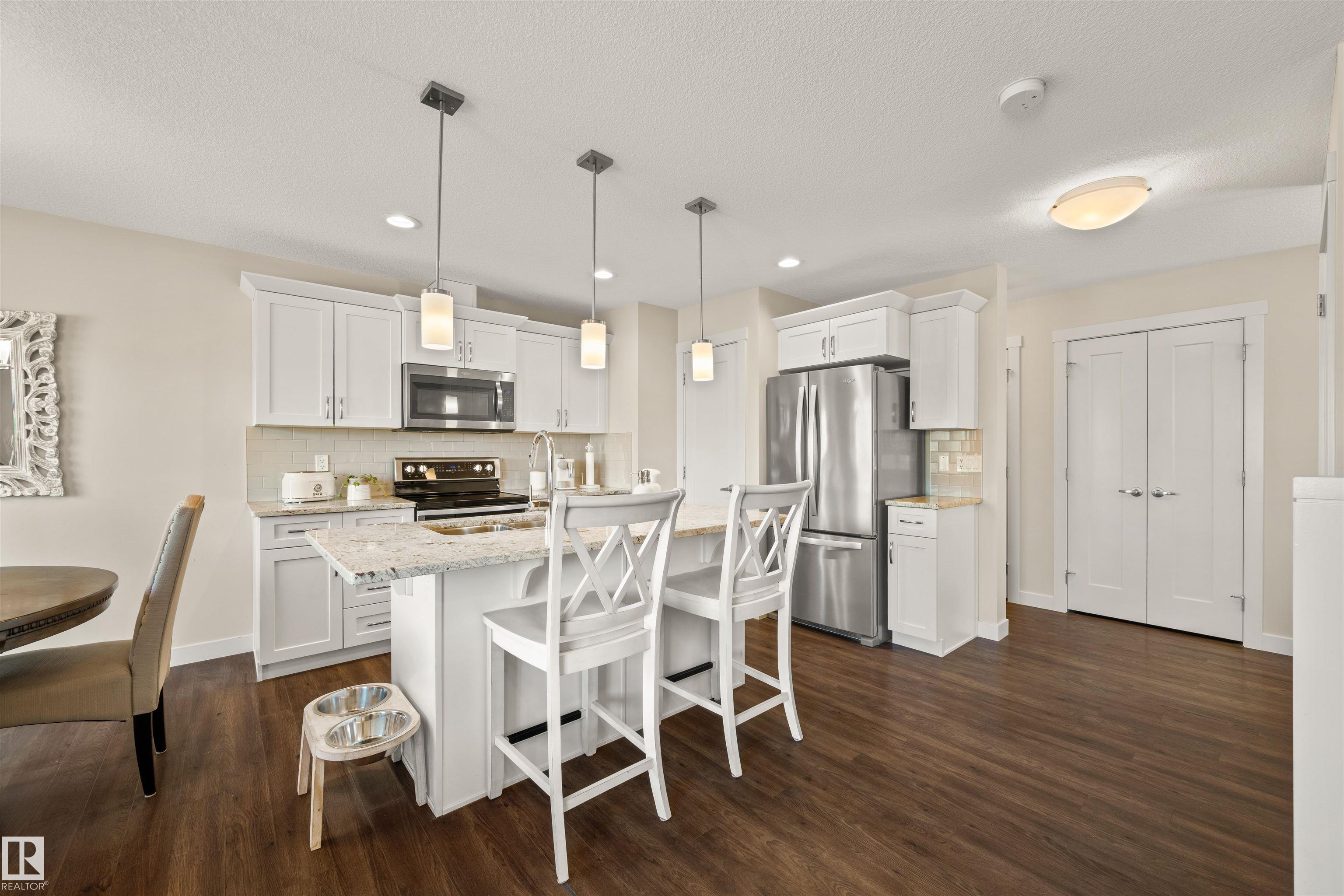 https://zimg.paragon.ice.com/ParagonImages/Property/PM/RAE/225400567/7/0/0/2d12b68ada45eecd5540fe32fb007c7c/1/06142dbf2898c6abfa2dcea860b09bcd/225400567-365390f6-3fc8-4861-bb21-e932fedafcdd.JPG