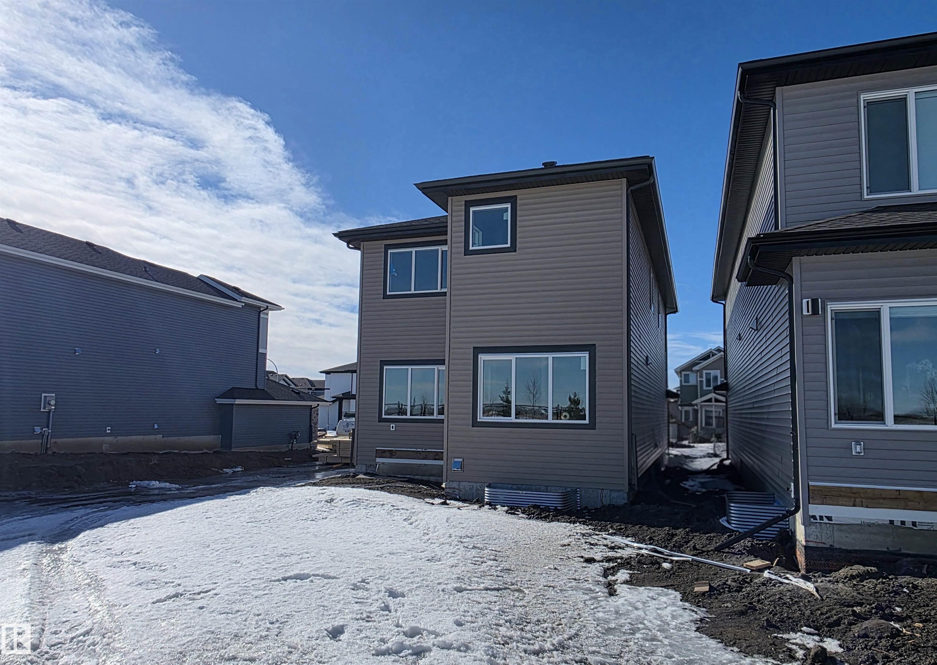 Photo 53 at 53 Sumac Close, Sienna, Fort Saskatchewan