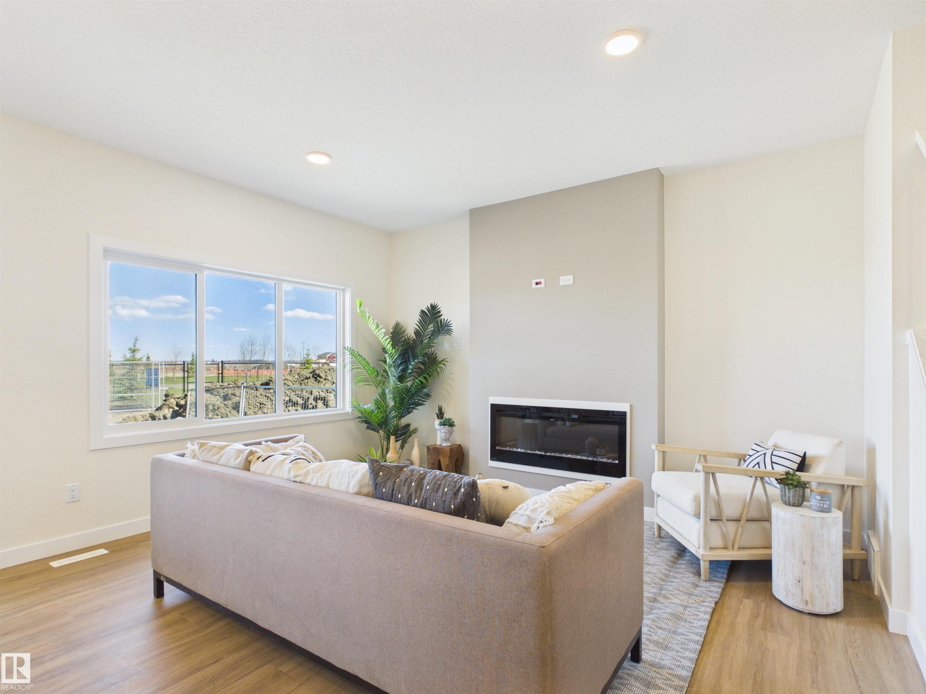 Photo 8 at 53 Sumac Close, Sienna, Fort Saskatchewan
