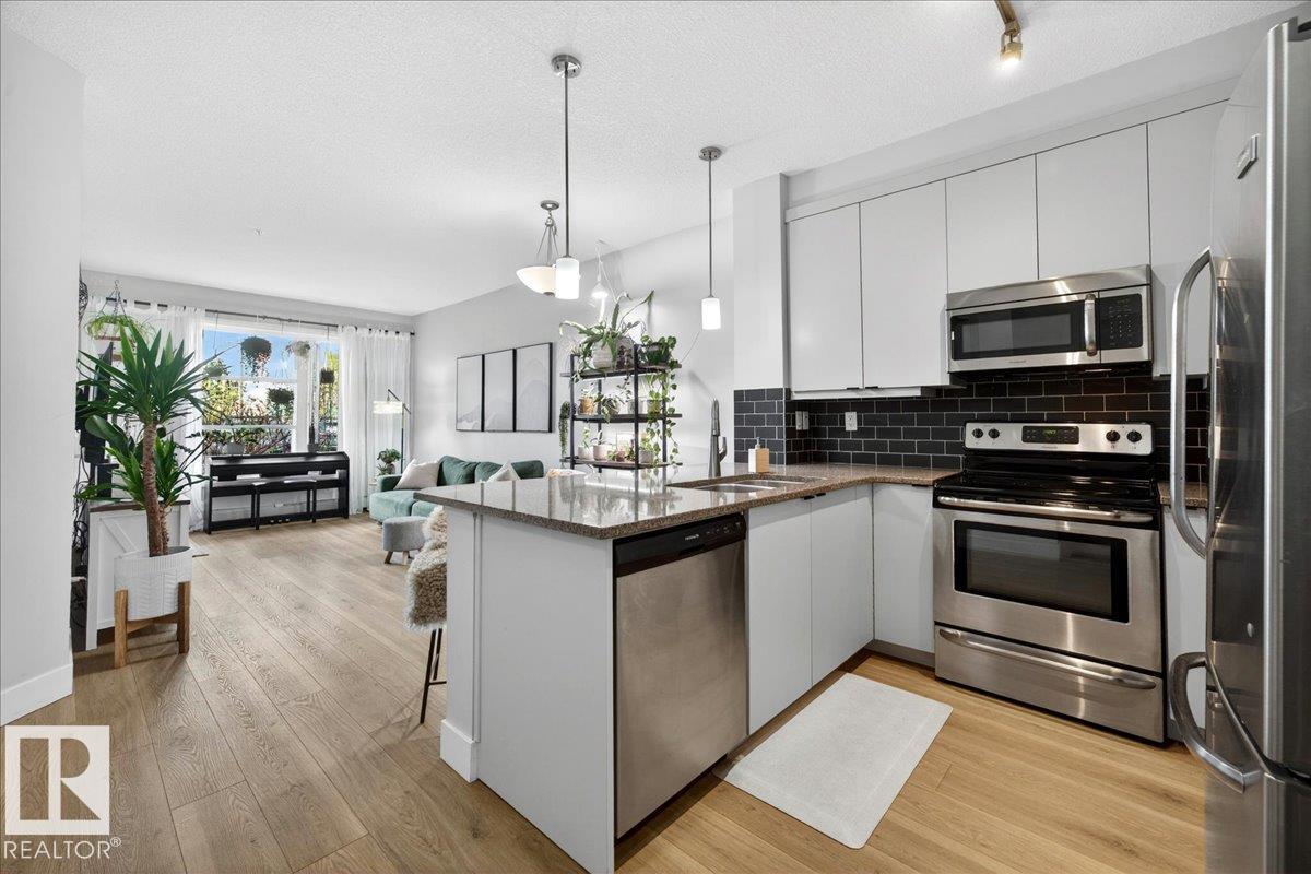 https://zimg.paragon.ice.com/ParagonImages/Property/PM/RAE/225400573/6/0/0/a580b24c76dab6e2beca8a214c28ffa3/1/10ef52e1d552655a955d347cd73bc91b/225400573-7dba1a51-6404-4d6a-a354-52089d278291.JPG