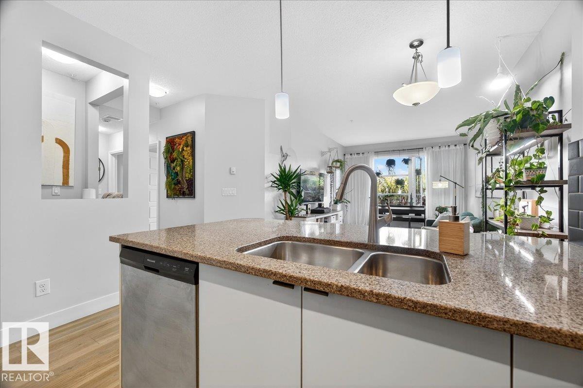 https://zimg.paragon.ice.com/ParagonImages/Property/PM/RAE/225400573/7/0/0/b80b5f250c7eb6b6bc34645edf1c1bb6/1/10ef52e1d552655a955d347cd73bc91b/225400573-322d496f-d892-4427-963e-a9c19f5a745e.JPG