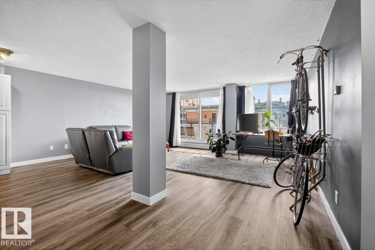 https://zimg.paragon.ice.com/ParagonImages/Property/PM/RAE/225400574/19/0/0/63f07d87905e112bcad995d97c65c288/1/97bc7025a66a434bd8d4be695d00dd7e/225400574-57af5e2e-298a-41d2-8616-0af78313f42d.JPG