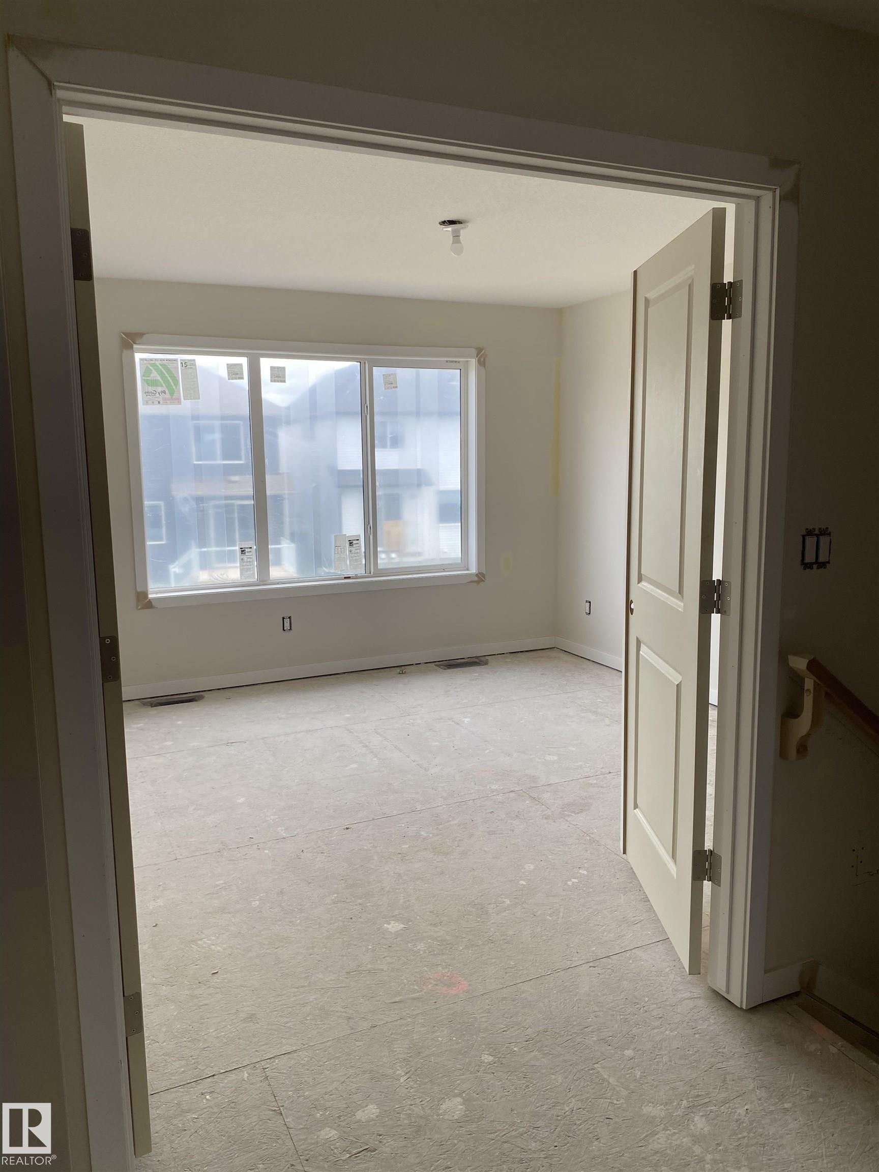 Picture for 2362 MUCKLEPLUM WY SW