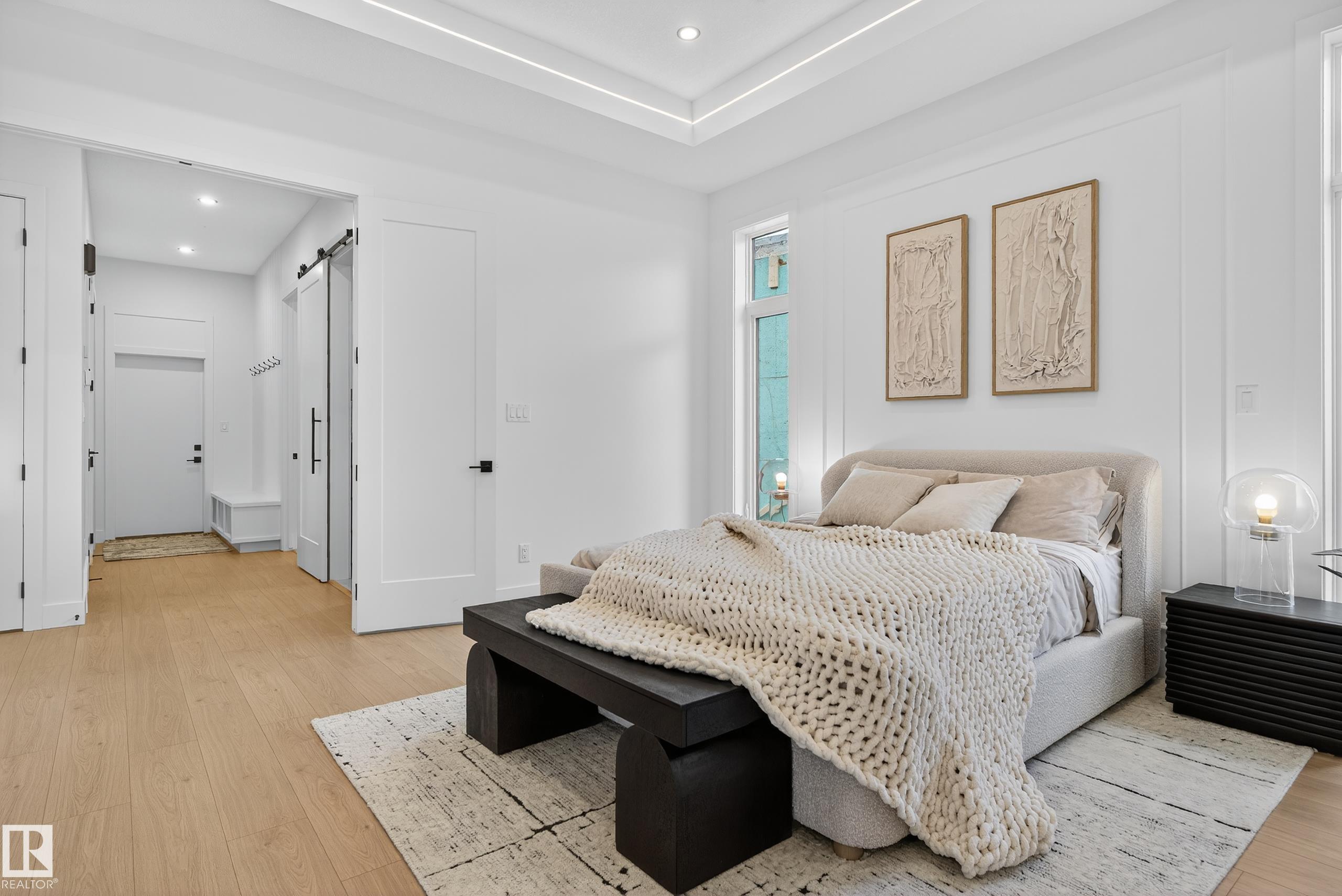 https://zimg.paragon.ice.com/ParagonImages/Property/PM/RAE/225400581/16/0/0/fa1eca77f2b4d26c30619f3c2361d794/1/f7078e9a1b8cc89679f32d15d760600f/225400581-2f6714f2-5619-468c-b7bc-f935100d5f83.JPG