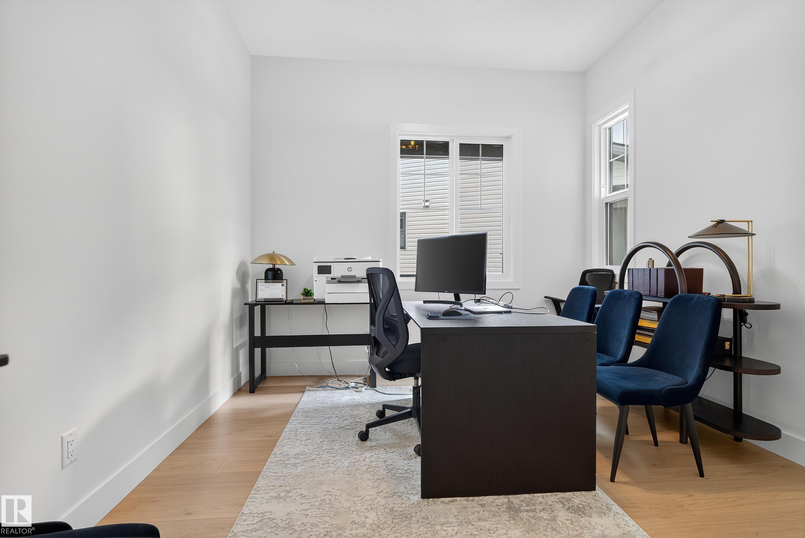 https://zimg.paragon.ice.com/ParagonImages/Property/PM/RAE/225400581/24/0/0/8d5382b5c5ada3f0218c2f1b4f8e248b/1/f7078e9a1b8cc89679f32d15d760600f/225400581-012702a0-d79d-4cab-a8cc-77821c9508a4.JPG