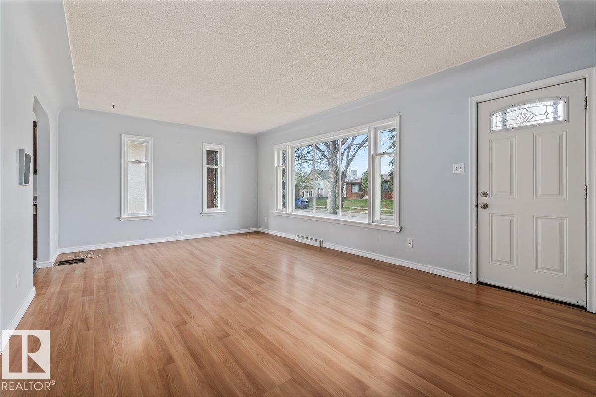 Picture for 11227 52 ST NW