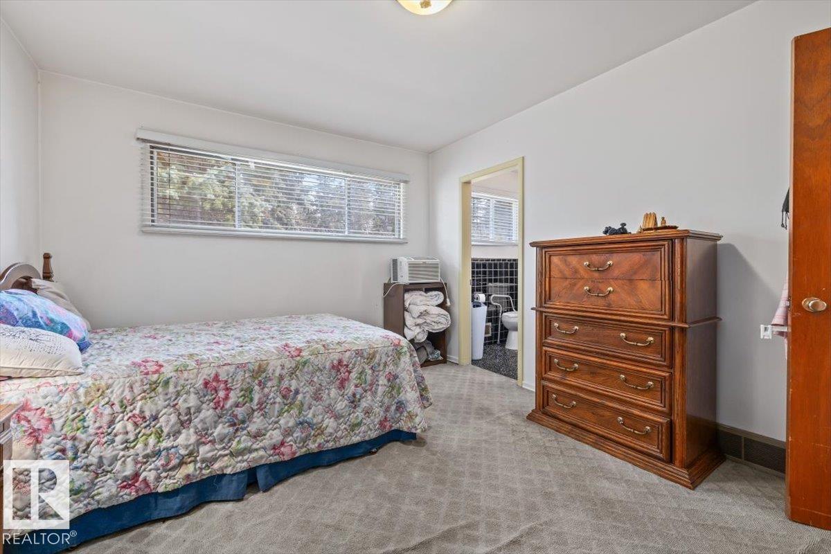 Photo 24 at 9732 64 Street NW, Ottewell, Edmonton