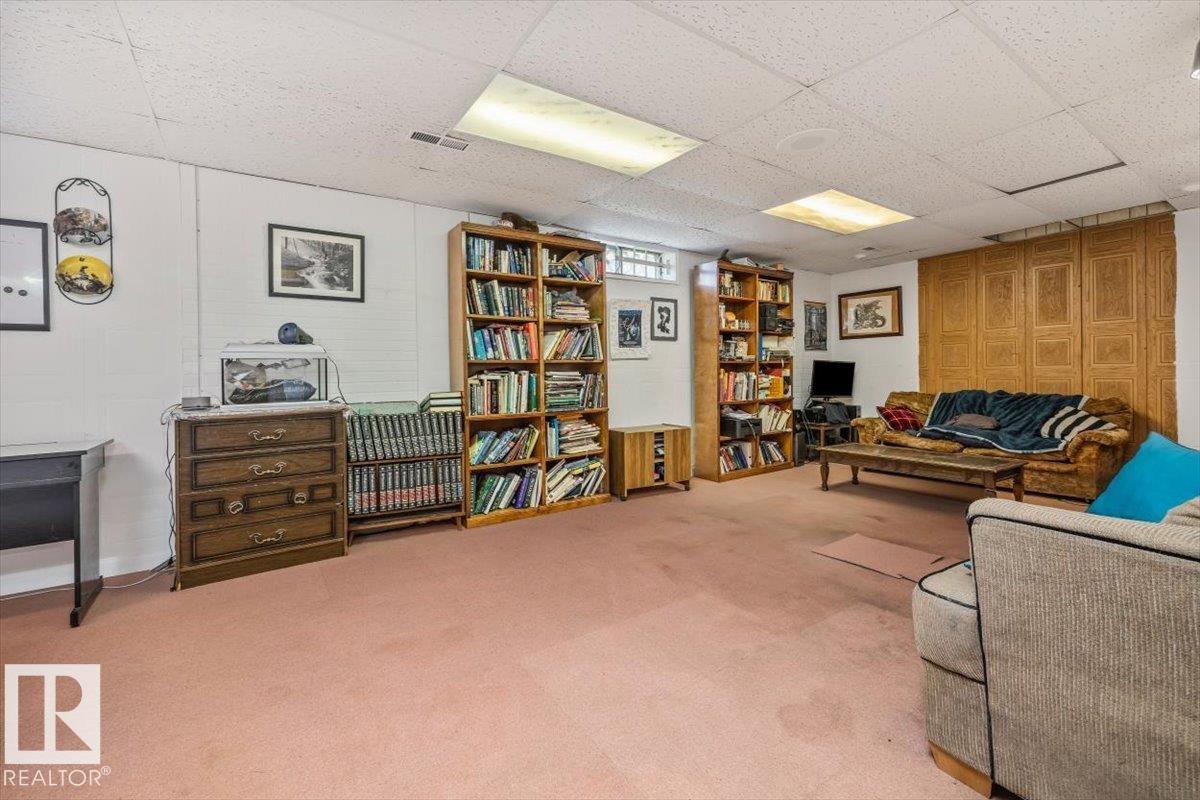 Photo 31 at 9732 64 Street NW, Ottewell, Edmonton