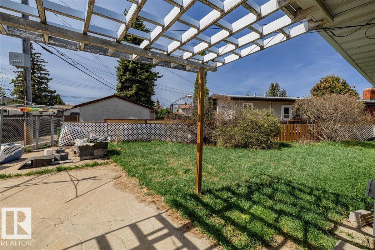 Photo 39 at 9732 64 Street NW, Ottewell, Edmonton