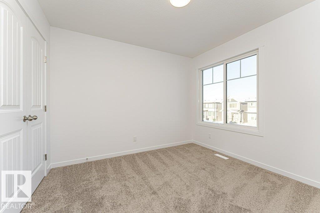 https://zimg.paragon.ice.com/ParagonImages/Property/PM/RAE/225400589/15/0/0/e915b604cca1fb7a6d23741041d52215/1/fde945985e161e9bd7cdf61e3eec979a/225400589-1a0f6675-2ae3-4397-8a0c-847100865b5e.JPG
